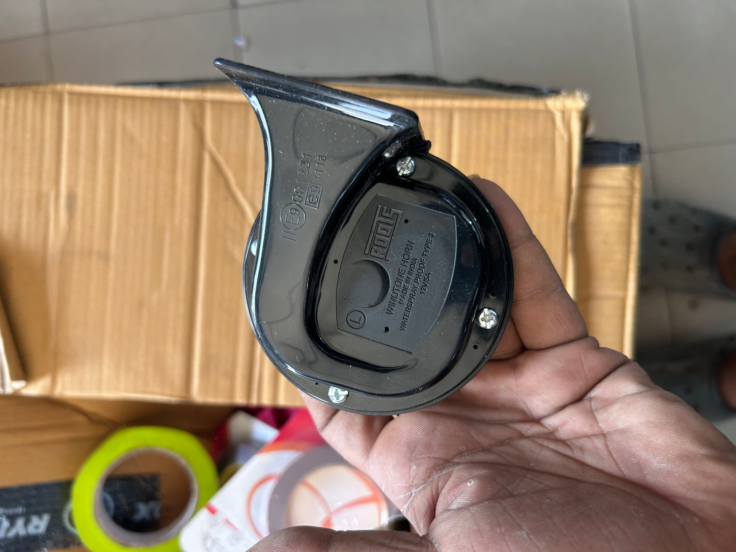 Roots Windtone Dual Horn 12V – Compatible with Bikes & Cars | Loud & Reliable Sound