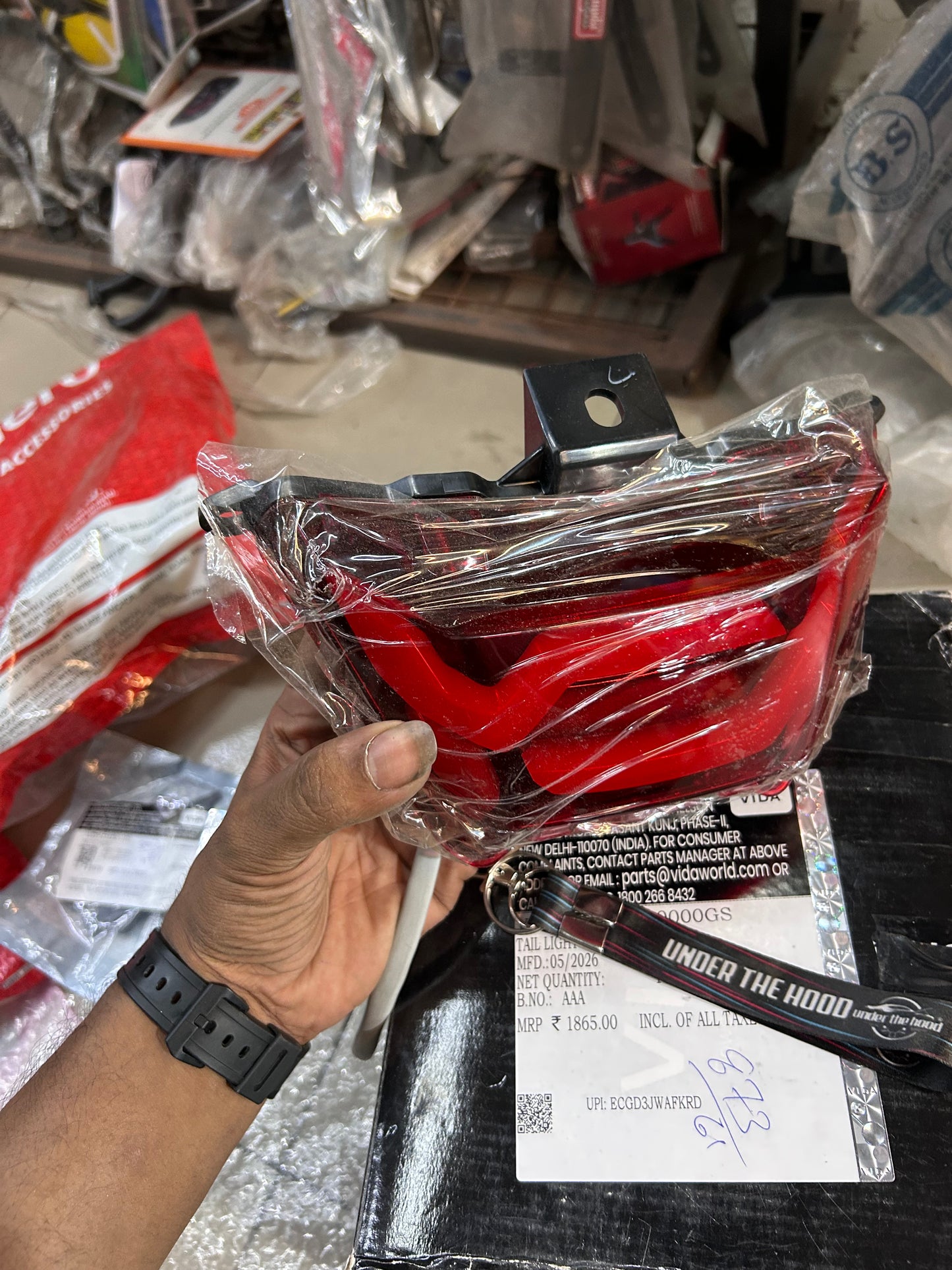Hero VIDA VX2 Tail Light Assembly | Genuine Rear Tail Lamp Unit | VDACPDA9E000000G