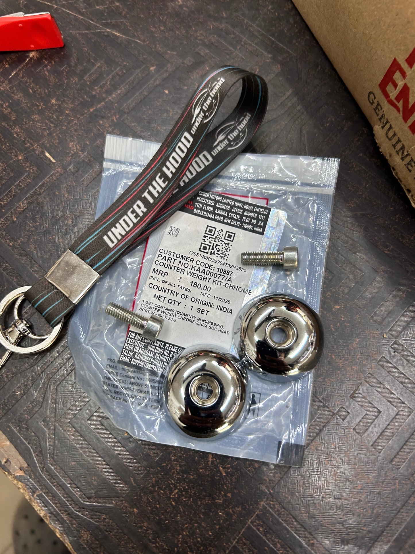 Royal Enfield KAA00077/A – Counter Weight Kit (Chrome) for All New Classic 350 (Reborn) & Meteor 350 | Genuine OEM