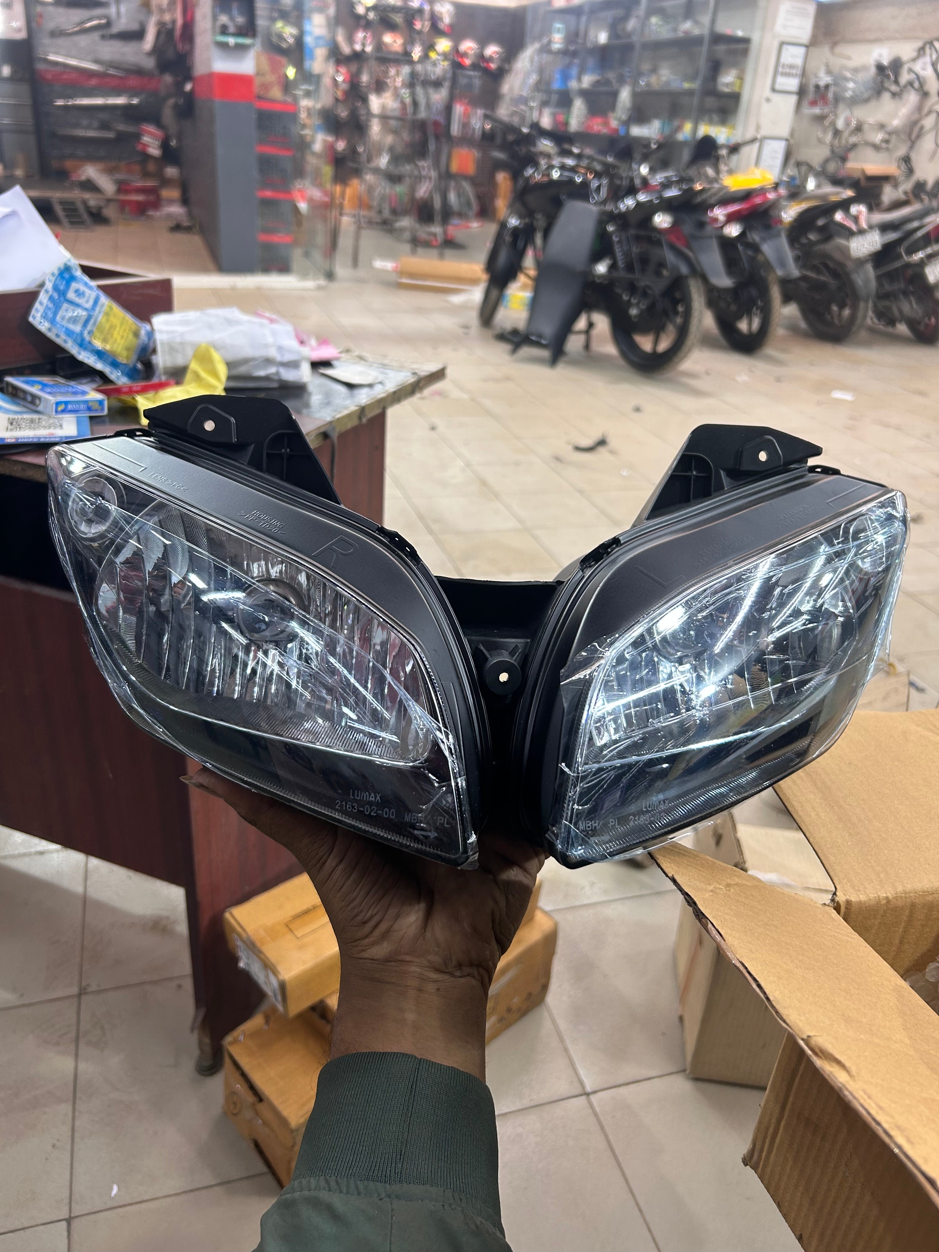Headlight Assembly For R15V2 Without Bulb – UNDER THE HOOD