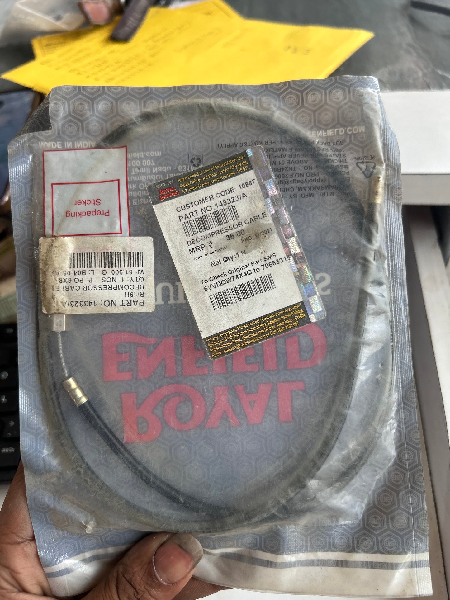 Royal Enfield 143323/A – Genuine Decompressor Cable for Bullet 350 & Electra (Cast Iron Engine)