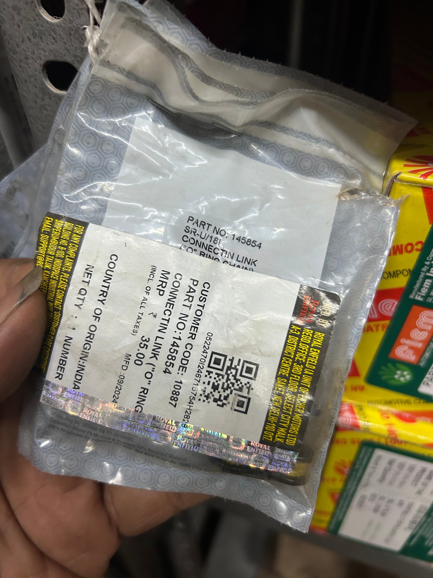 Royal Enfield 145854 – Chain Connecting Link with O-Ring | Genuine RE Spare for 350cc UCE Models