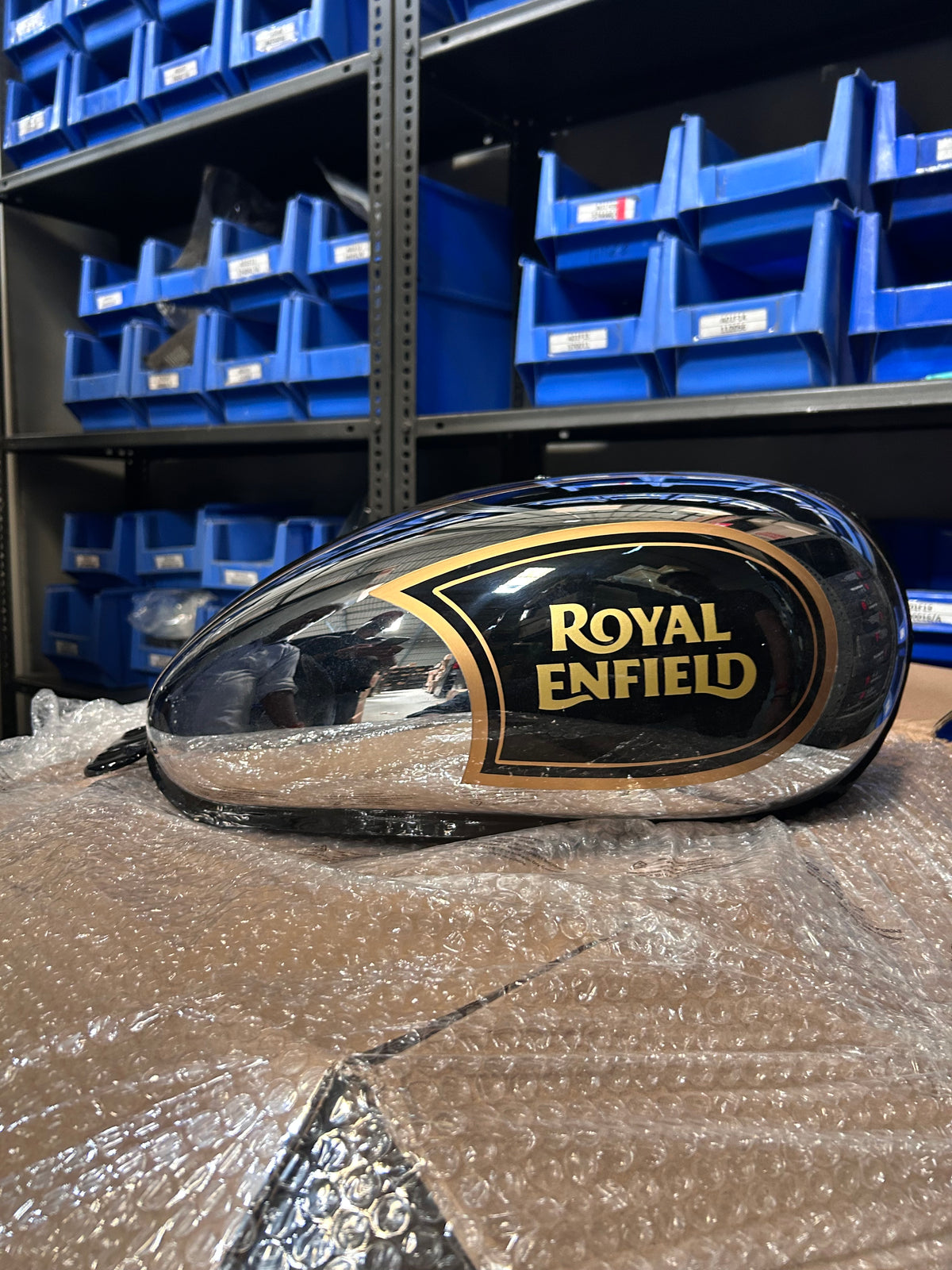Royal Enfield Classic 350 EFI BS6 Chrome Black Genuine Fuel Tank with Sticker | RAK00424/A