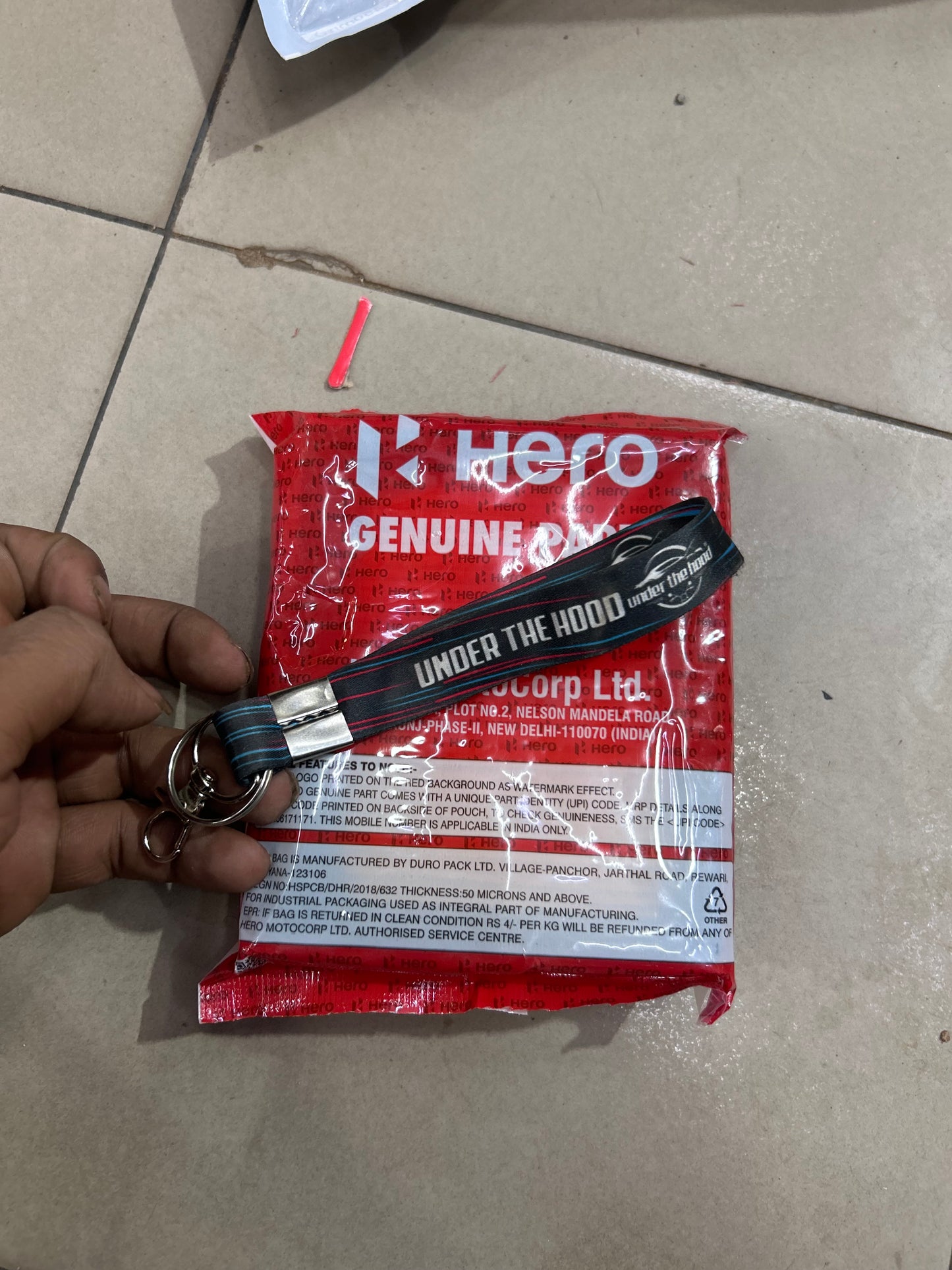 Hero Genuine 17208-AAB-A00 / 17208AABA00S Air Filter (Element Comp Air/C) for Glamour, Passion Pro / XTEC, Splendor iSmart / Splendor+, Super Splendor, Xtreme 125R / 160R / 200R, Mavrick 440 & Hunk Series