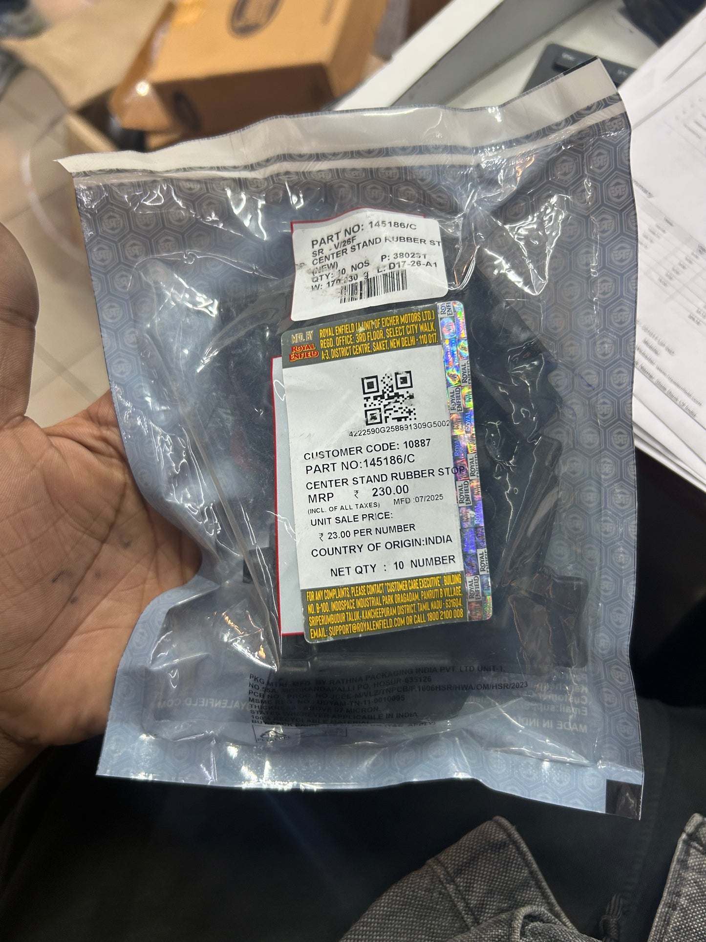 145186/C – Centre Stand Rubber Stopper for Royal Enfield Bullet, Classic, Interceptor 650