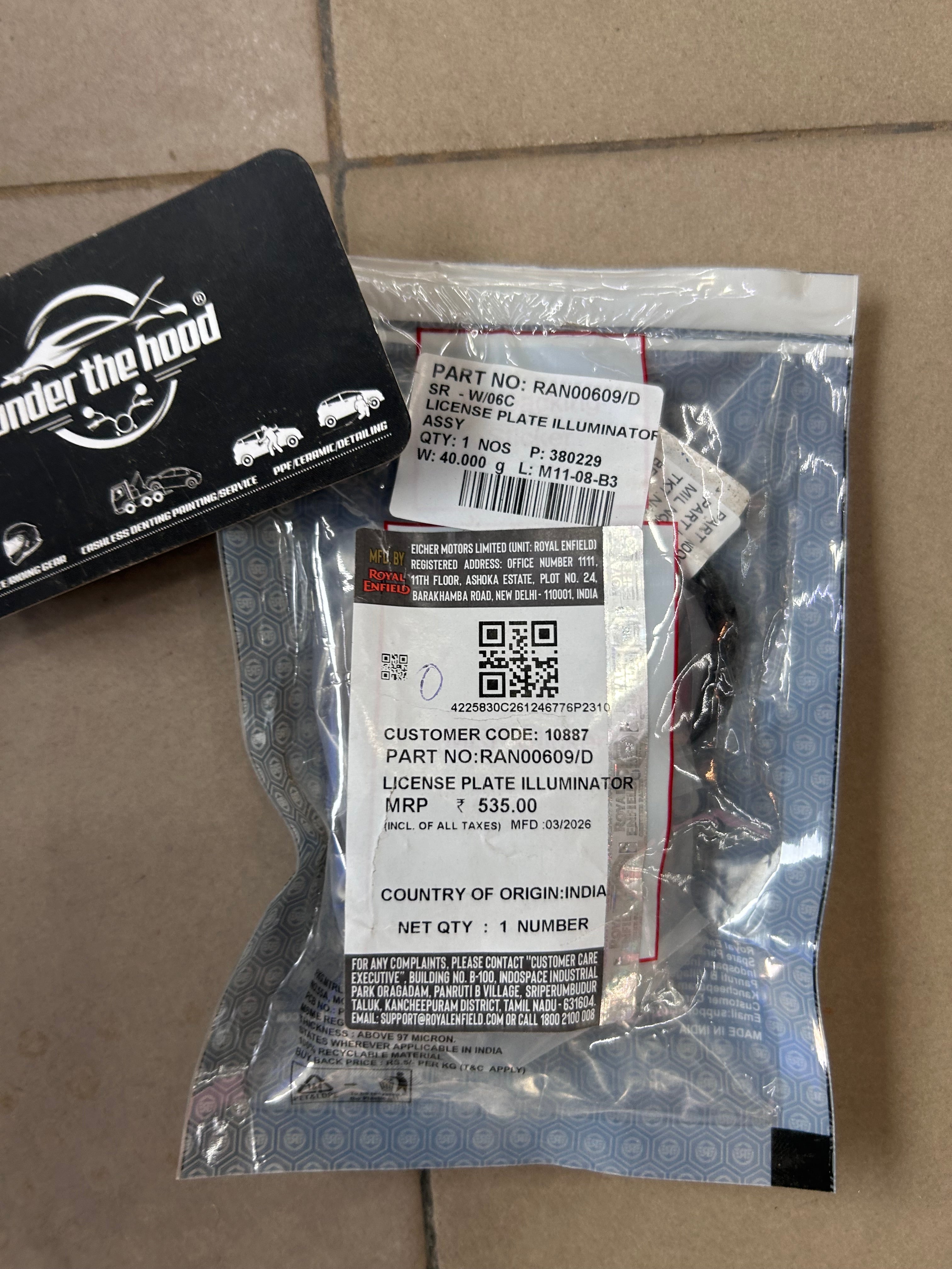 ぺいる License Plate Illuminator RAN00609/D – Himalayan/Guerrilla 450 (OE