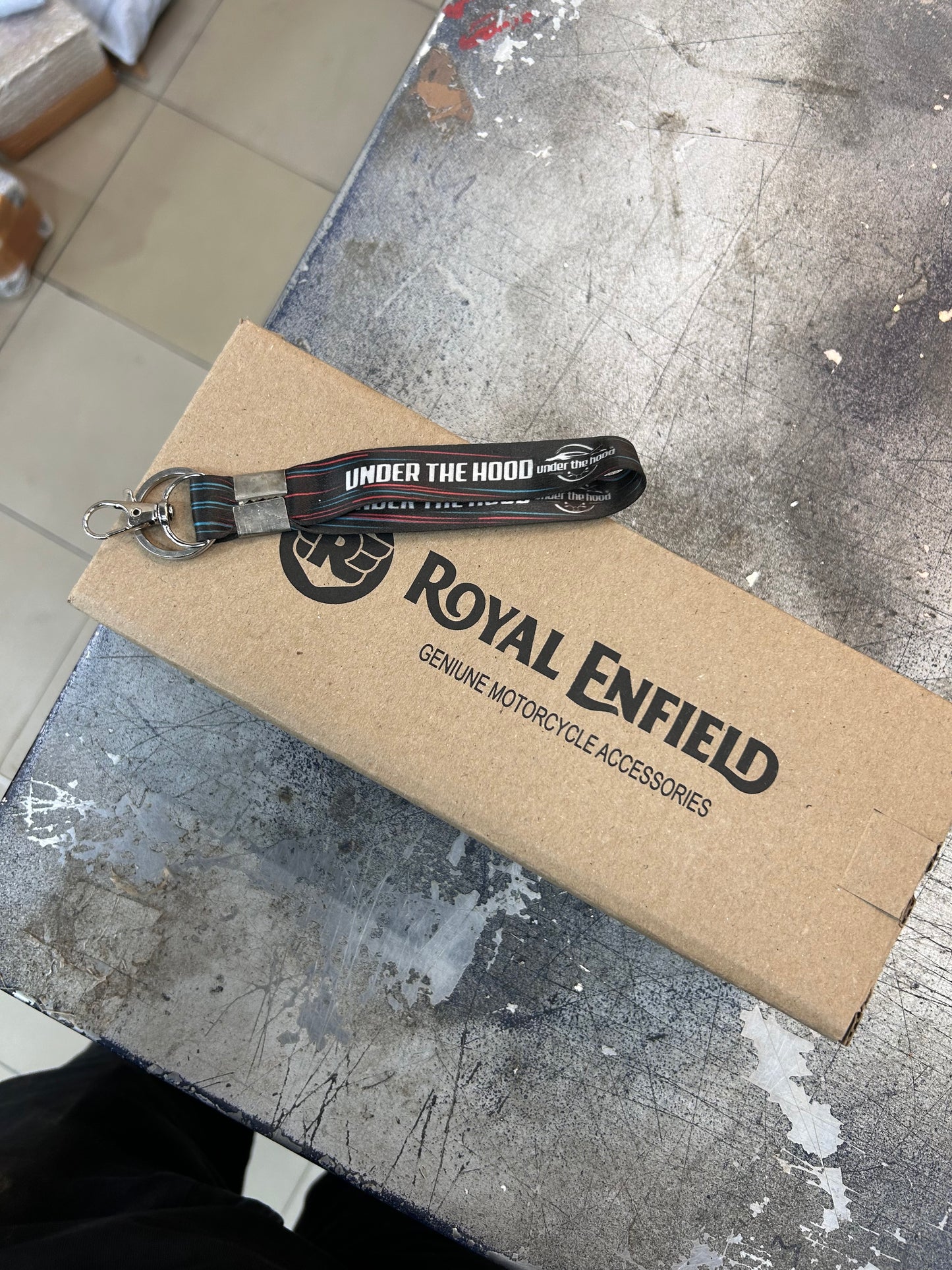 Royal Enfield Black Round Mirrors KXA00435 for Himalayan 450, Guerrilla 450, Hunter 350, Bear 650, Classic 350, Bullet 350 & Meteor 350