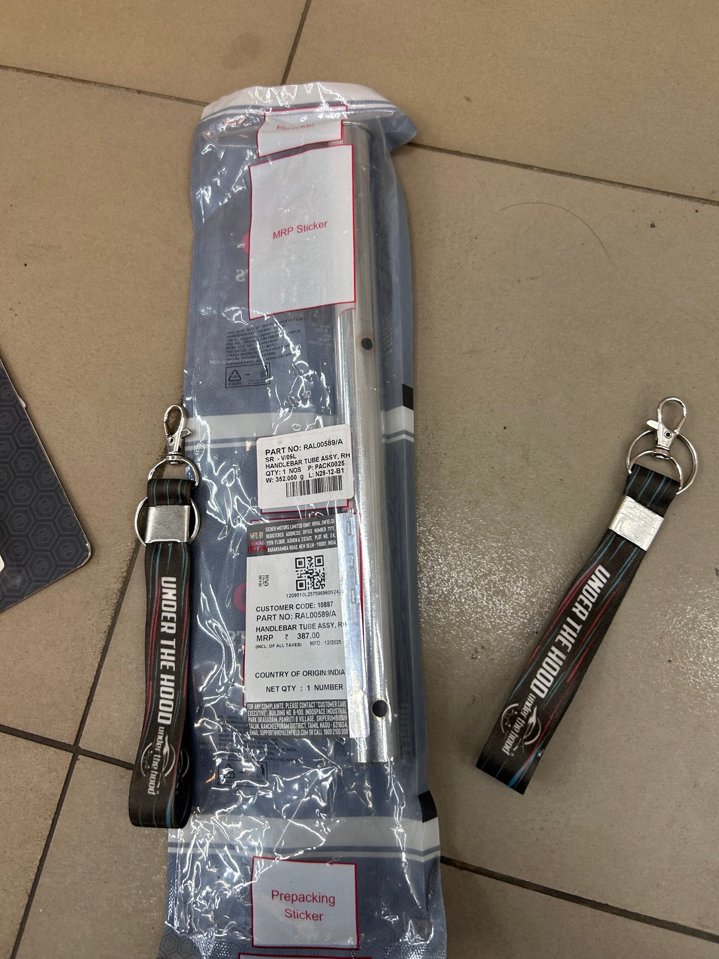 Royal Enfield Continental GT 650 (UK/Europe Euro V) Handlebar Tube Assy RH – OEM RAL00589/A (RAL00589) | Genuine RE Spare