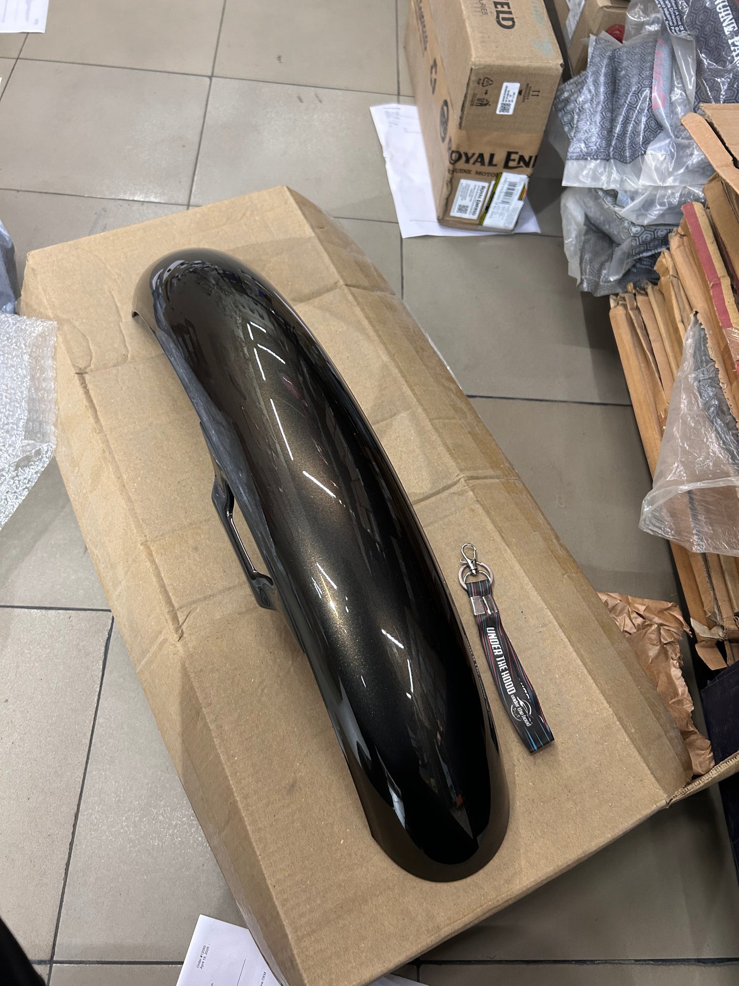 Royal Enfield Thunderbird 350 / Thunderbird 500 Front Mudguard Assembly “Lightning” (NT51/VT31) – Genuine OEM 883001