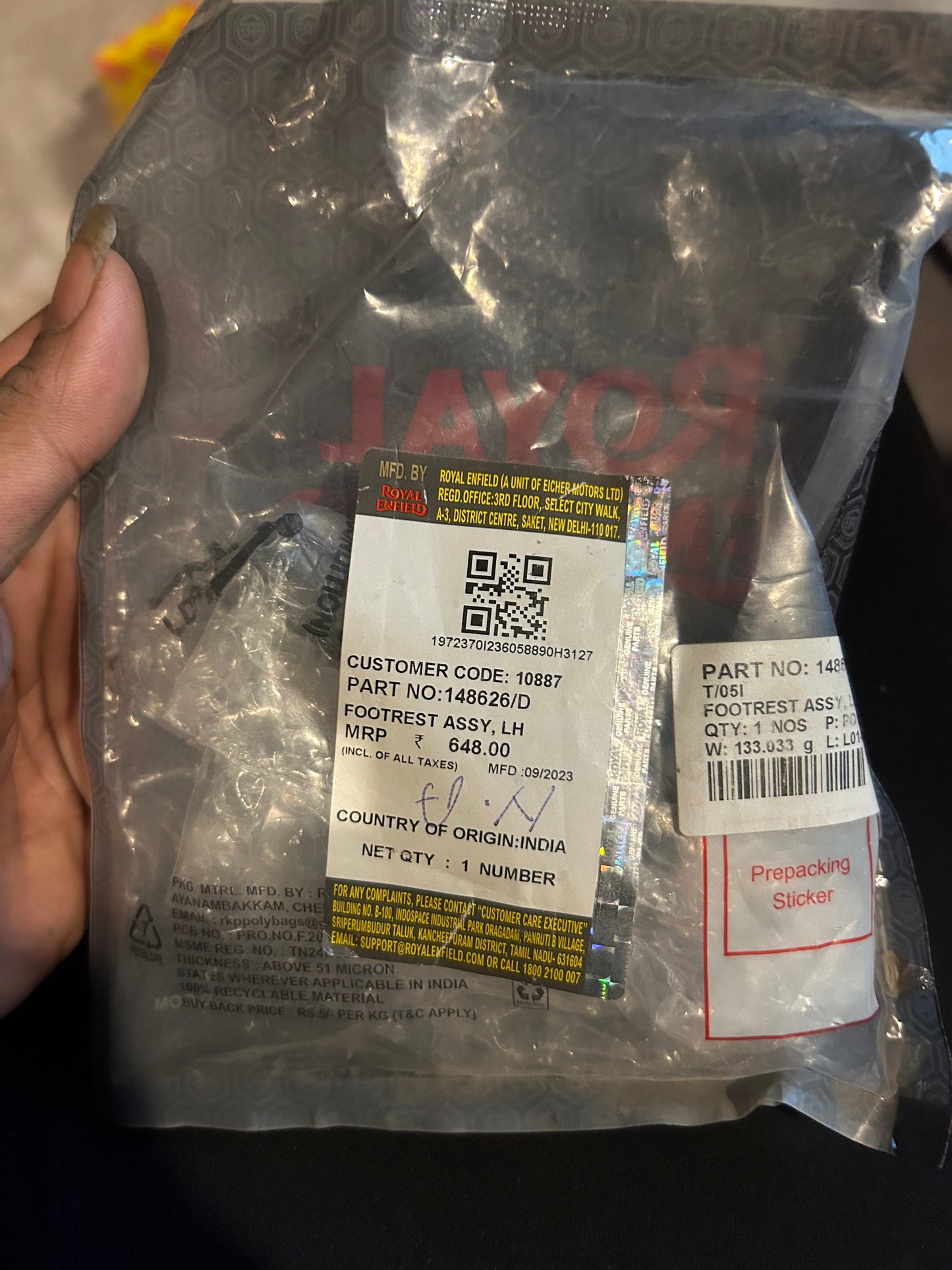 Royal Enfield 148626/D – Footrest Assembly LH (Left Side) – Genuine for Interceptor 650 & GT 650