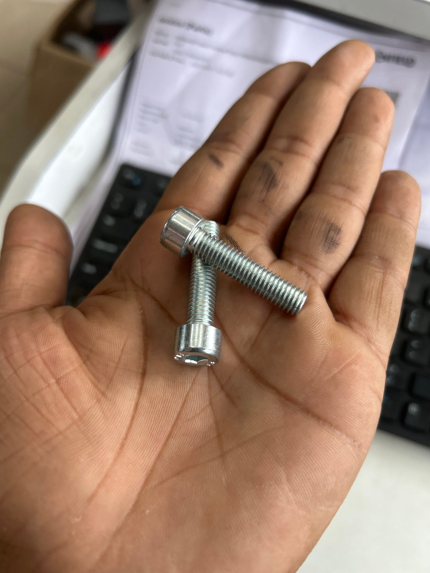 Royal Enfield 594215/A – Hex Socket Head Screw | Genuine Replacement Fastener (M8X30)