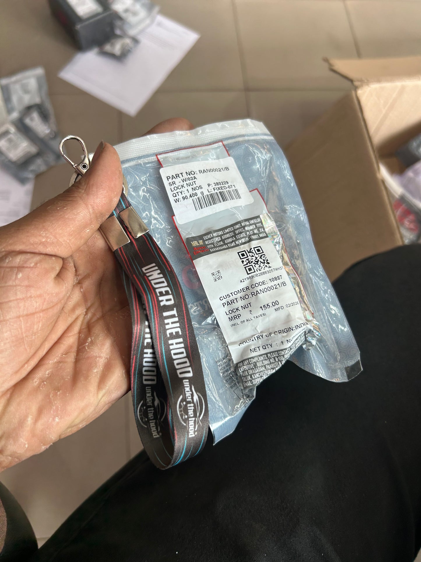 Royal Enfield RAN00021 / RAN00021/B – Steering Stem Lock Nut (Handle Tee Nut) for Classic 350 BS3 & Bullet 500 / Bullet Trials 500 Euro IV – Genuine OEM