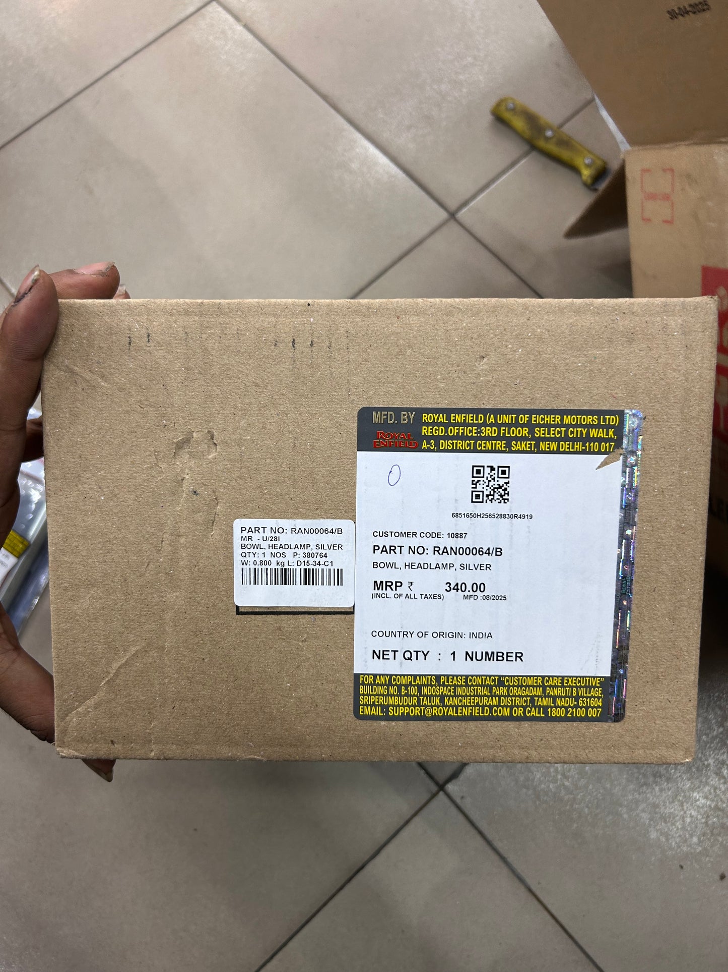 Royal Enfield RAN00064/B – Headlamp Bowl Silver (OEM for Interceptor 650 & Continental GT 650)