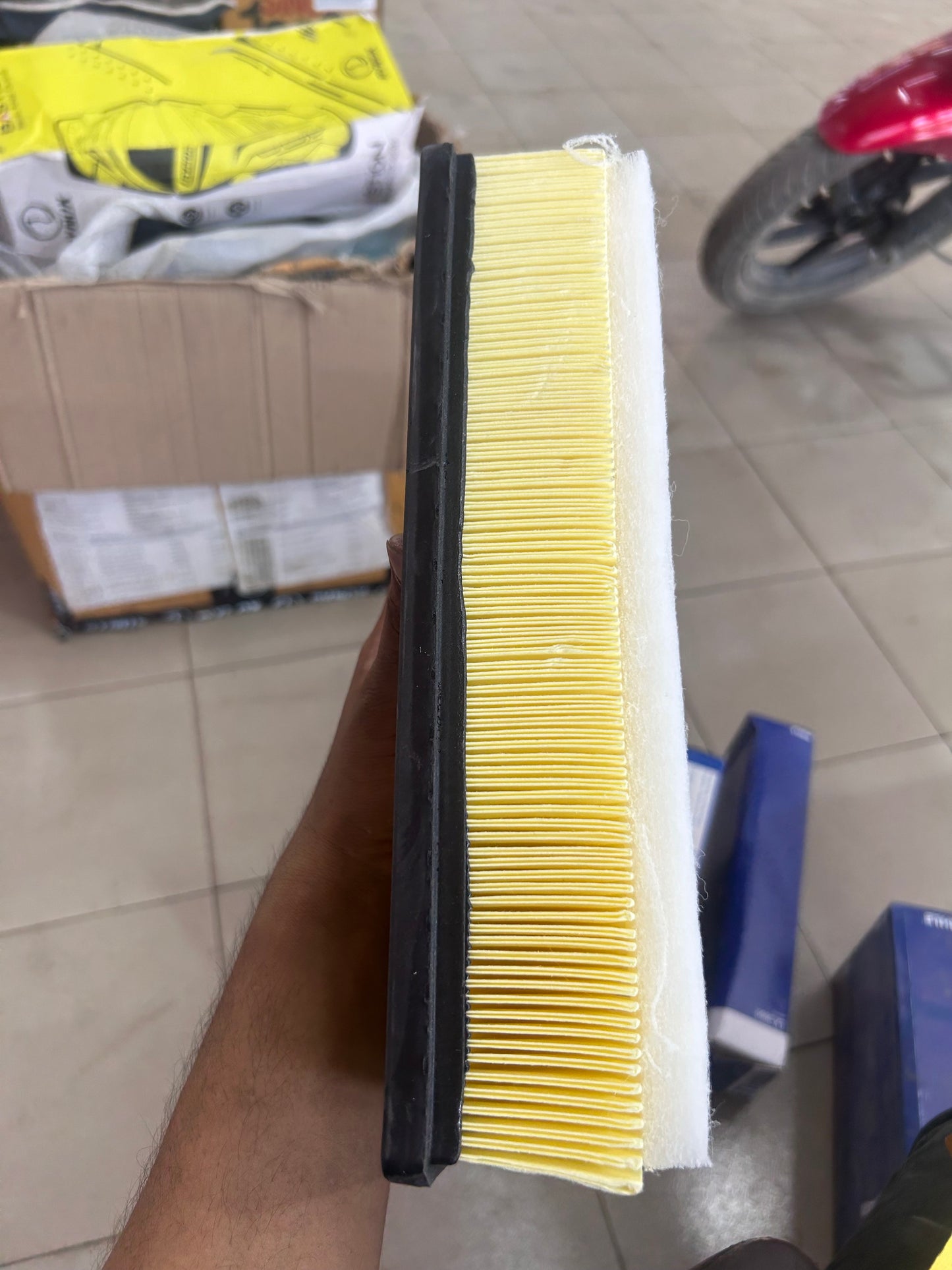 Air Filter for Mahindra Bolero 2nd Gen BS6 Diesel LX 6025 — Genuine Fit Replacement