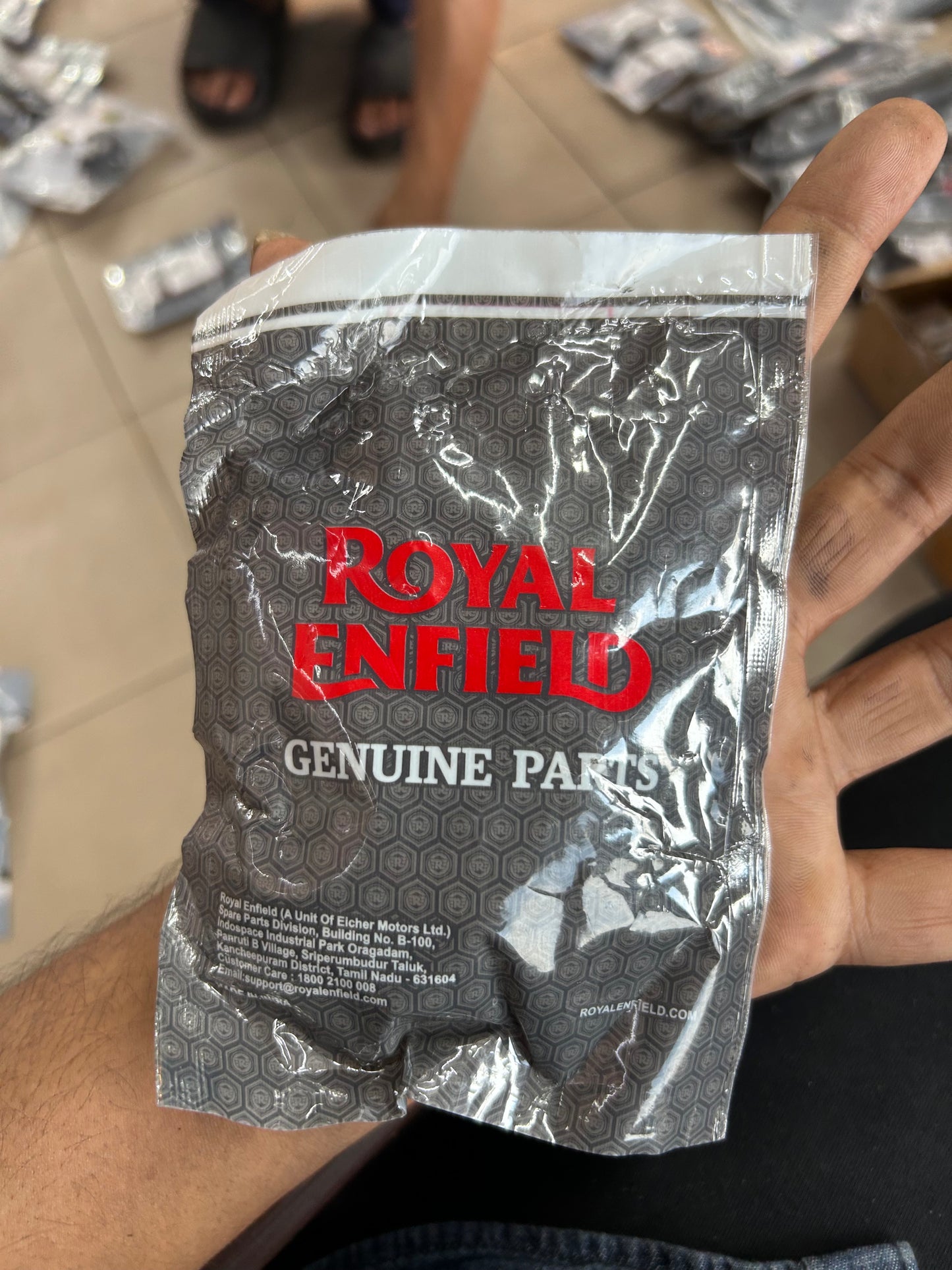 Royal Enfield RAB00083/A Rear Brake Pad Kit – Sintered OEM for Interceptor 650 & Continental GT 650