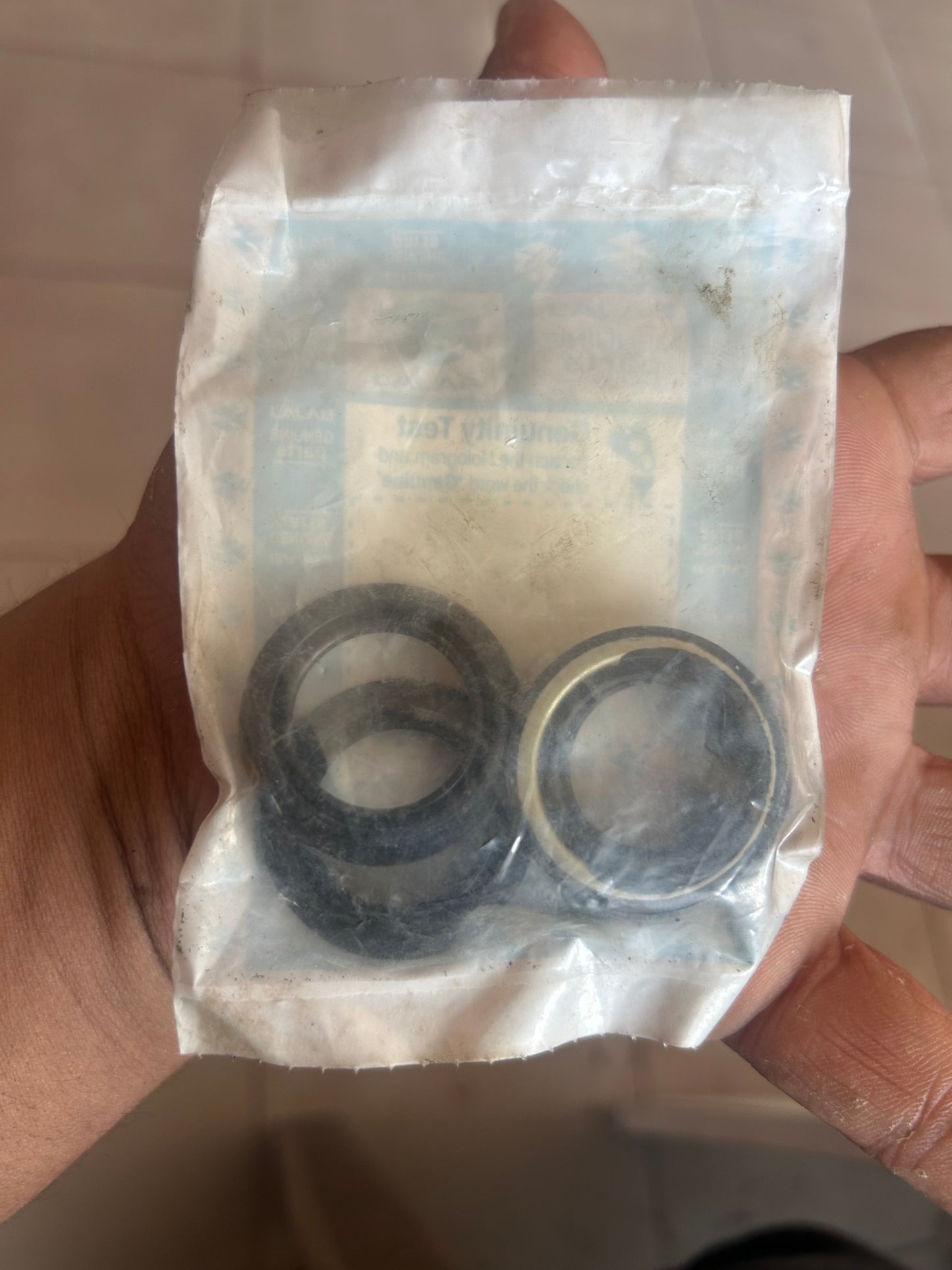 DG171019 – Swing Arm Oil Seal for Bajaj Pulsar 220 UG4, Discover 150S, Discover ST 125 NM