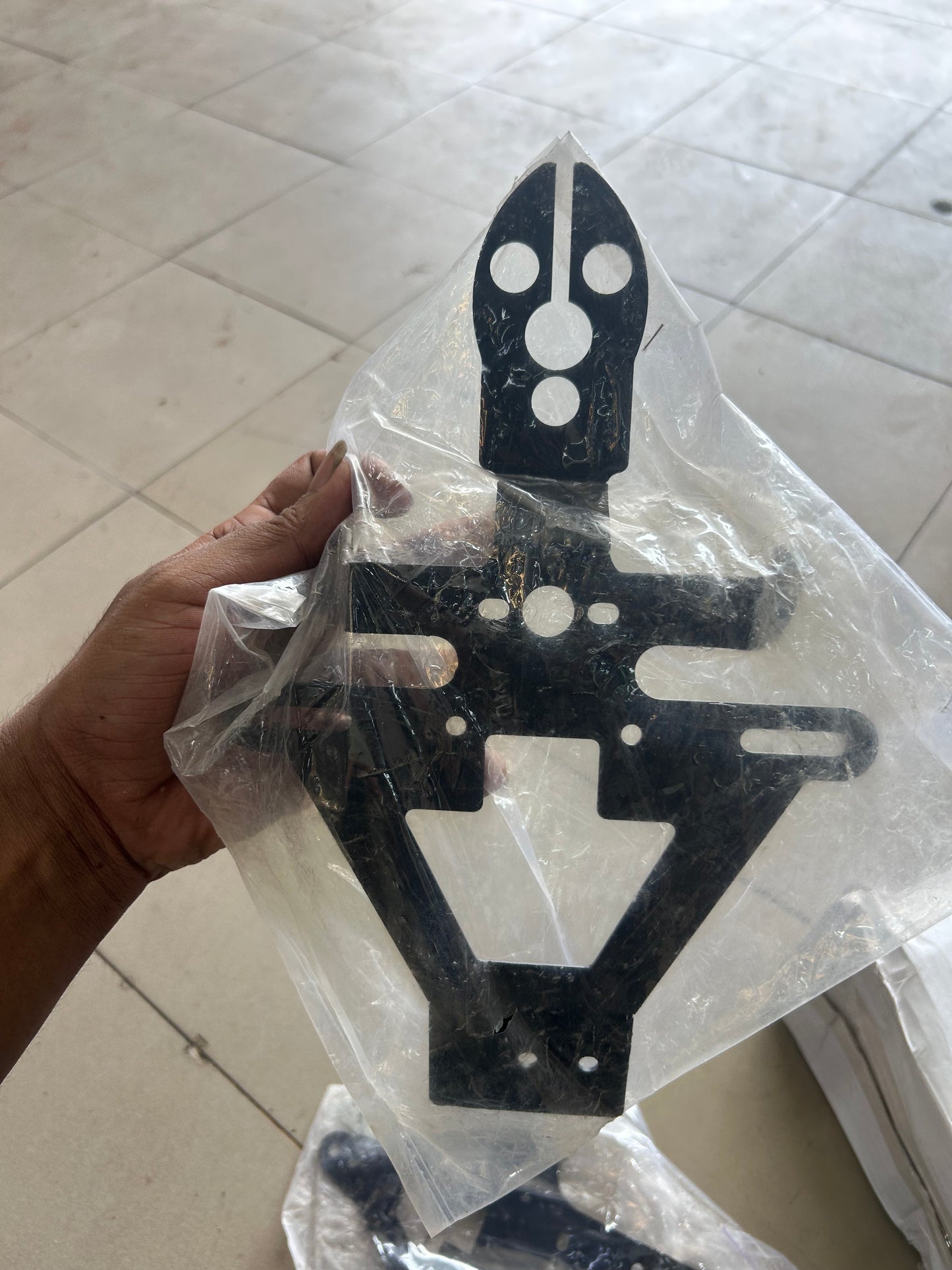 Meteor 350 Tail Tidy Kit – Rear License Plate Bracket Mount