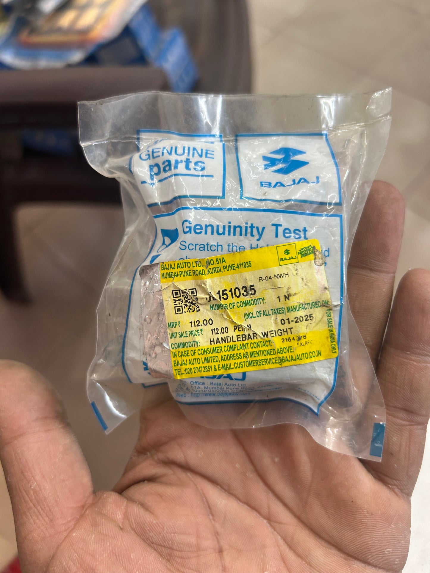 JL151035 – Genuine Handlebar Weight for Bajaj Pulsar and Avenger Series