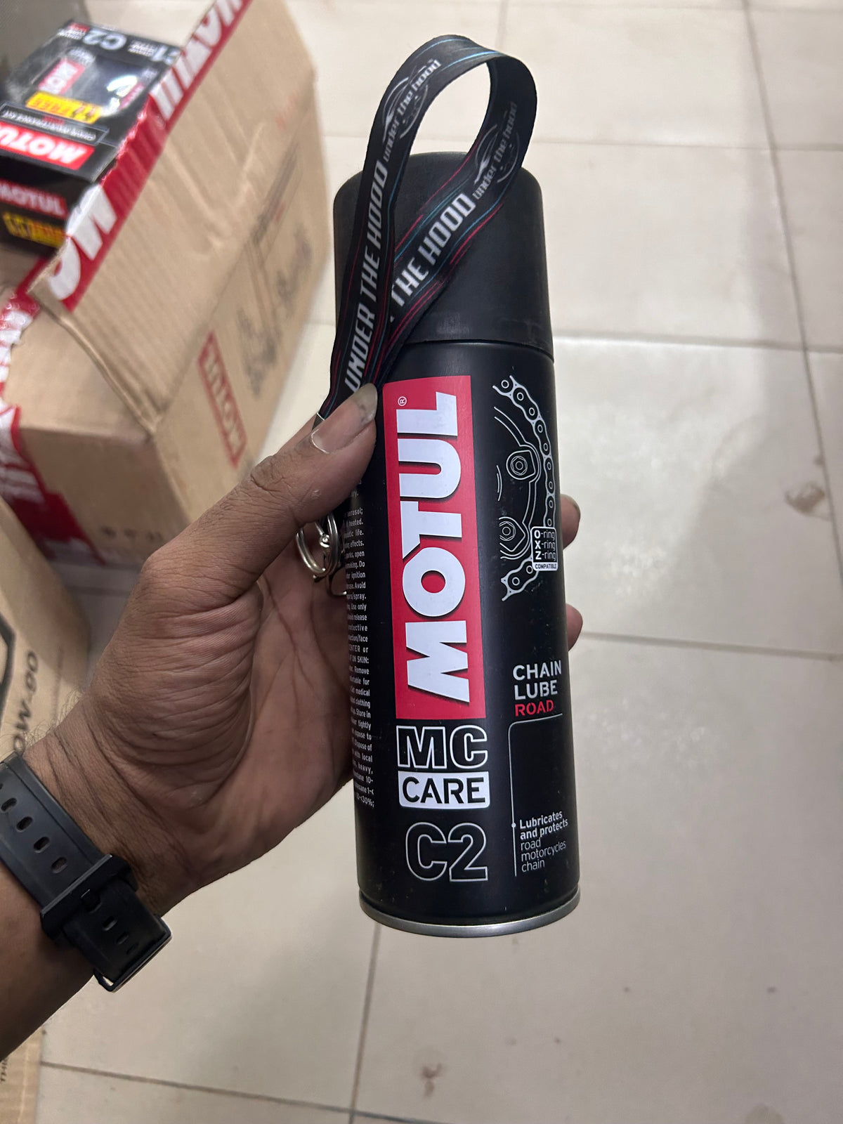 Motul Chain Cleaner & Chain Lube for Bikes – C1 Cleaner 400ml, C2 Lube 400ml or Complete Combo