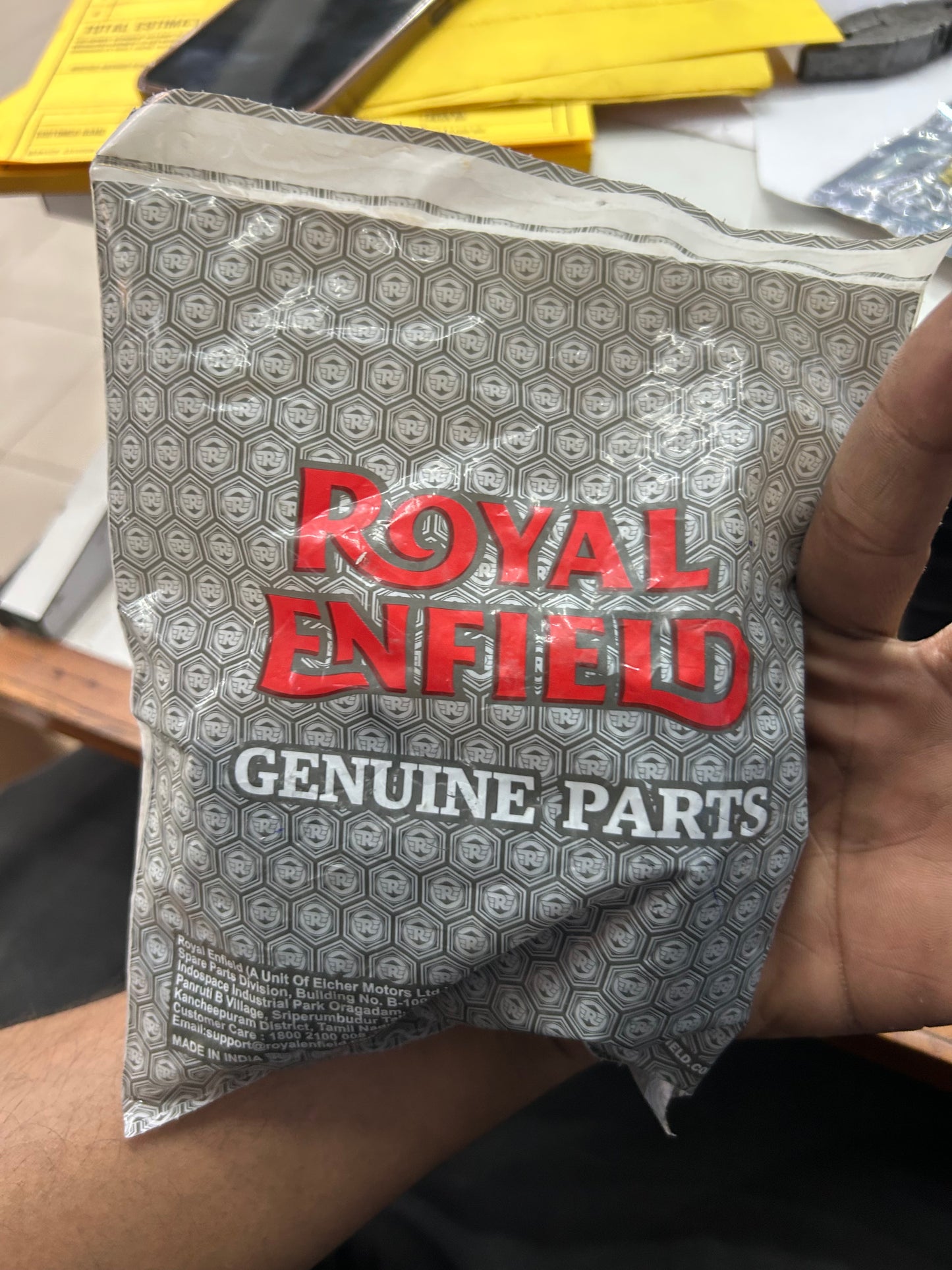 Royal Enfield 587852/C – Genuine Rear Wheel Cushion Rubber for Himalayan 411