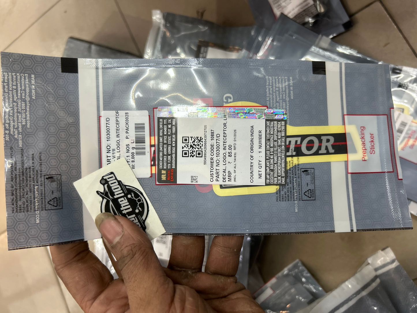 Royal Enfield 1030077/D – Decal, Logo, Interceptor 650 LH (Left Side Panel Sticker) | Genuine OEM