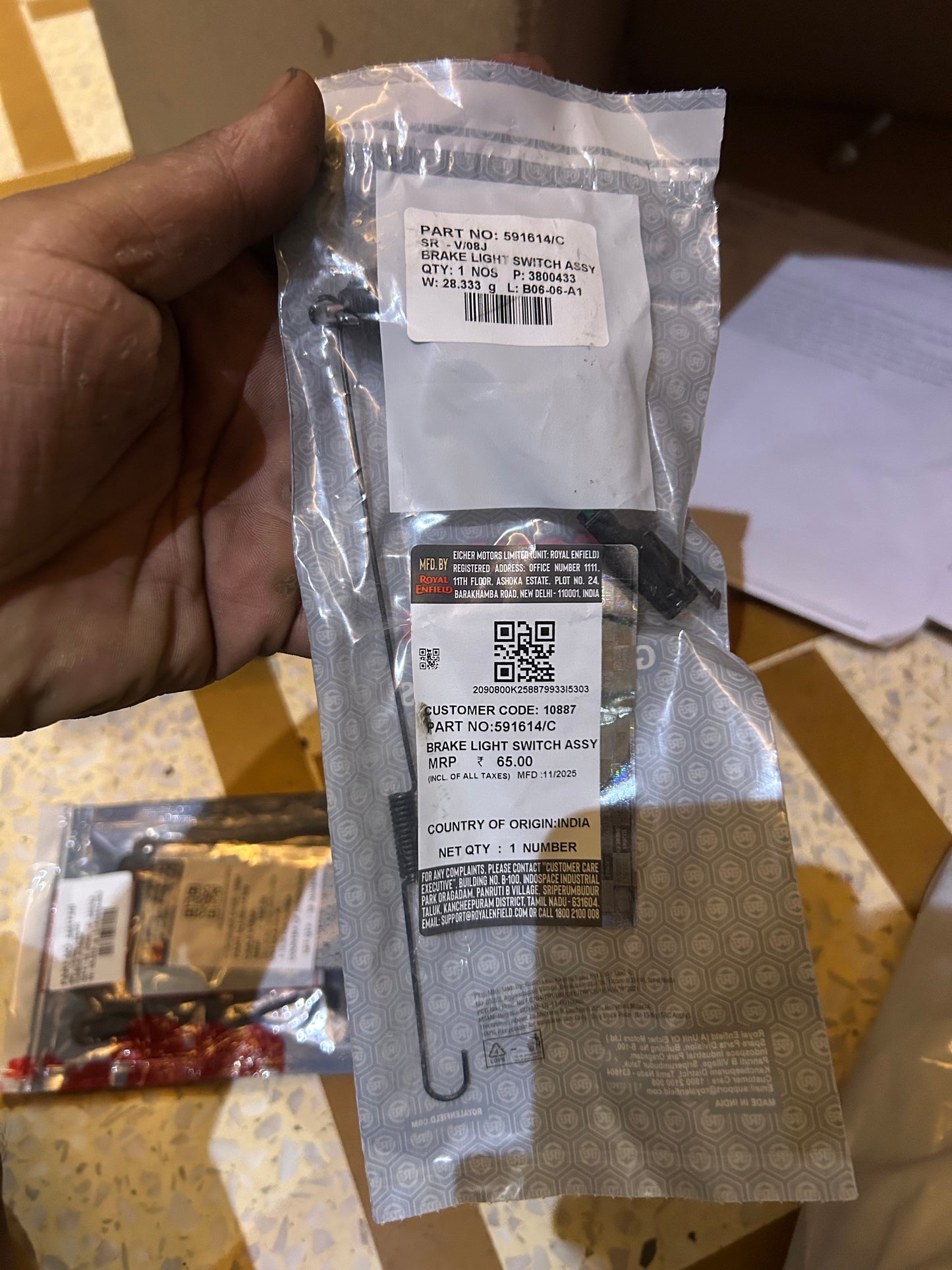 Royal Enfield 591614/C Brake Light Switch – Rear Drum Brake Models (Classic, Bullet, Electra, Thunderbird UCE)