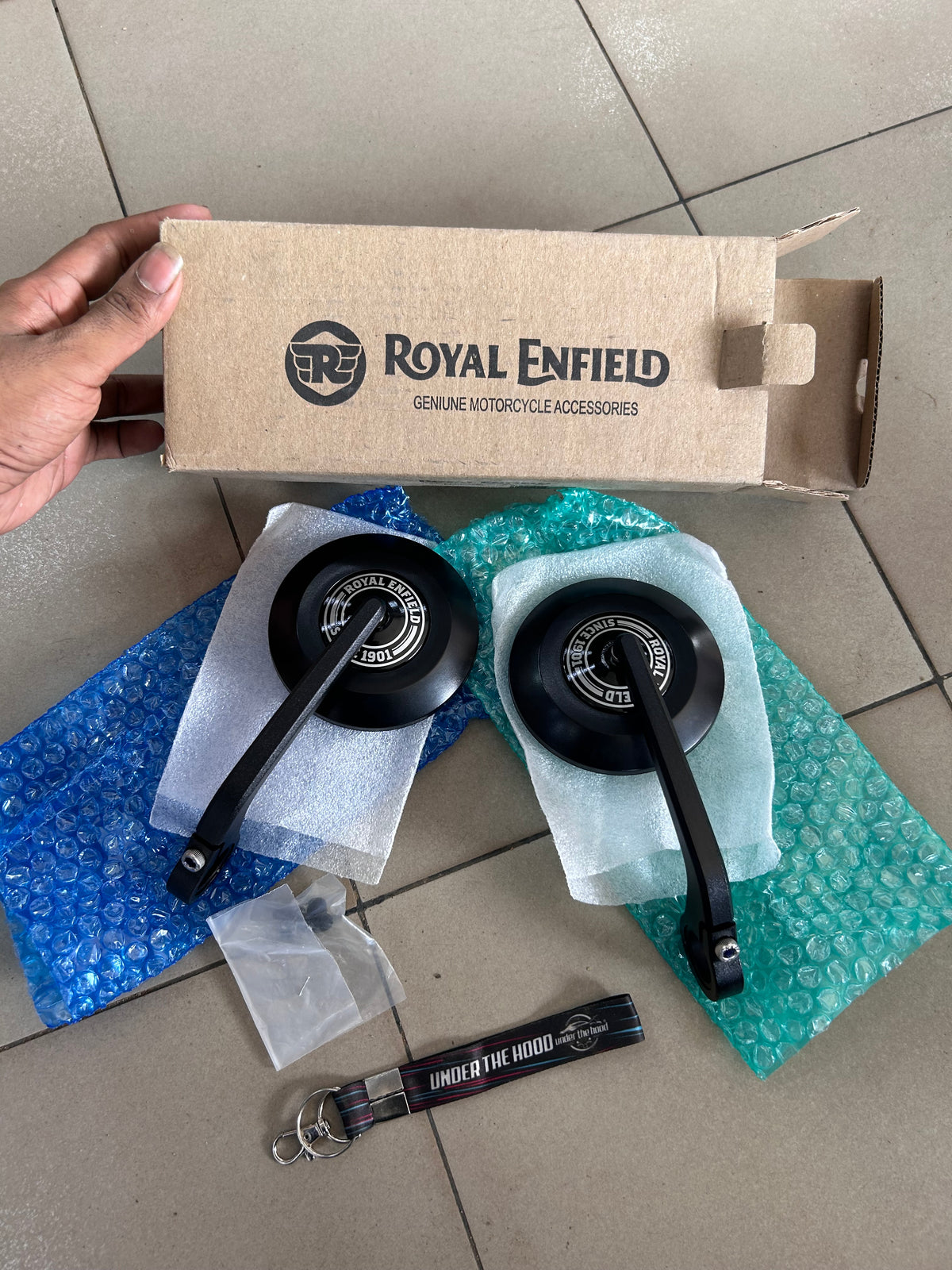 Royal Enfield Genuine Black Round Bar End Mirrors Pair KXA00461