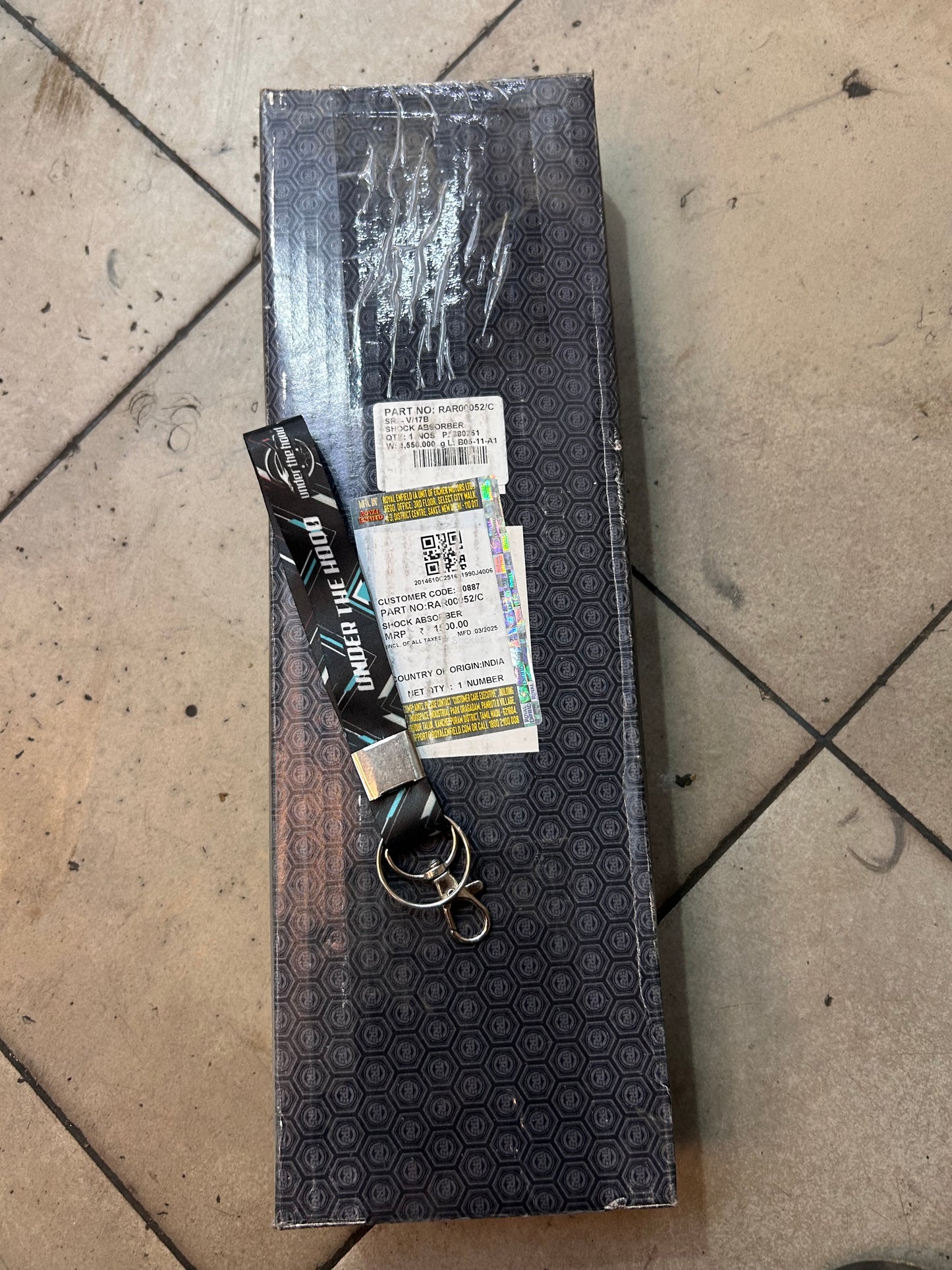 Royal Enfield RAR00052/C – OEM Rear Shock Absorber (Single Piece, Chrome) for Hunter 350 (Factory, Dapper, Rebel)