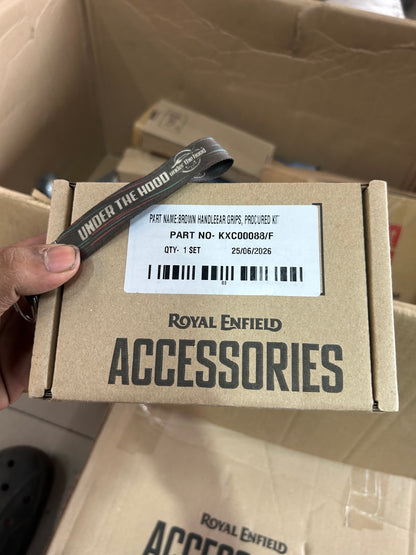 Royal Enfield Brown Handlebar Grip Kit for Goan Classic 350, Classic 350 Reborn & Bullet 350 J-Series – KXA00189