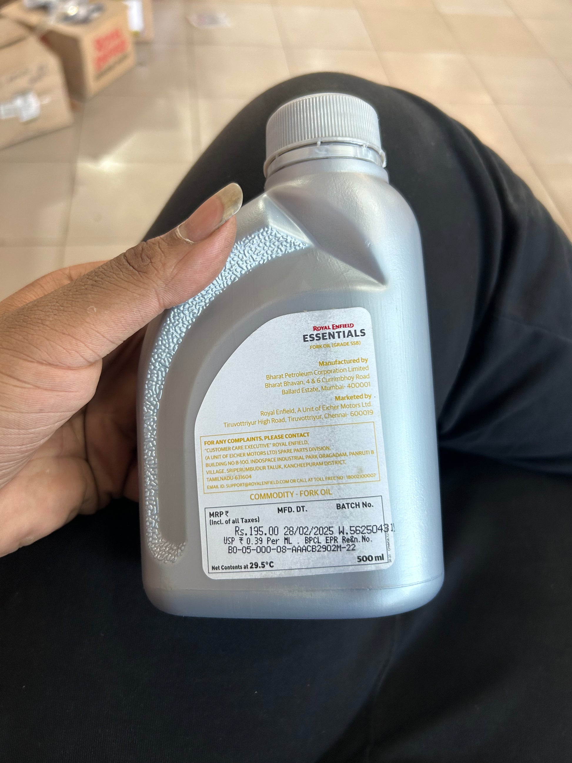 Royal Enfield Essentials SS8 Fork Oil 500ml Suspension Oil

