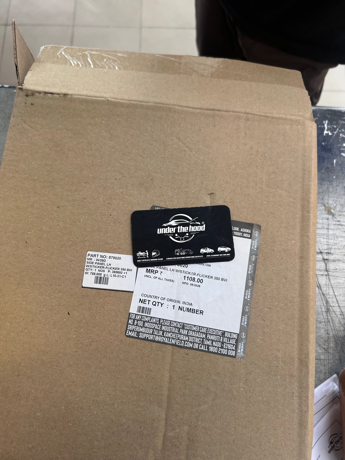 Royal Enfield Side Panel LH with Sticker 879020 for Thunderbird 350 Flicker