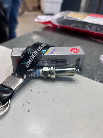 NGK Laser Iridium Spark Plug LKAR8AI-9 (6706) – KTM Duke/RC/Adventure 125–390, Husqvarna 401 – Center Plug Upgrade for Pulsar NS/RS/AS200 & Dominar 250/400