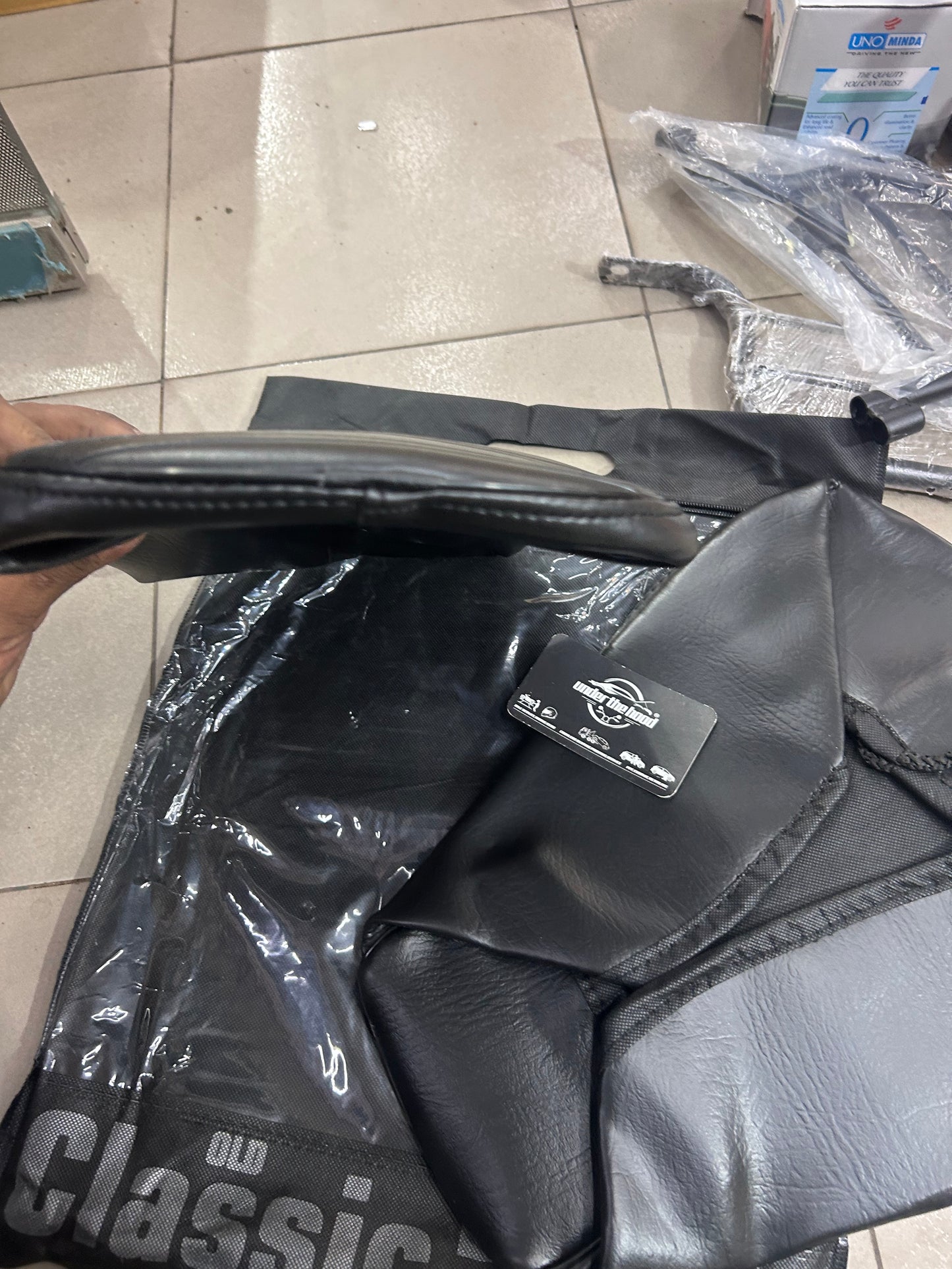 Heavy Duty Seat Cover Set for Royal Enfield Classic 350 & Classic 500 UCE – Black Split Seat Cover Kit (Aftermarket)