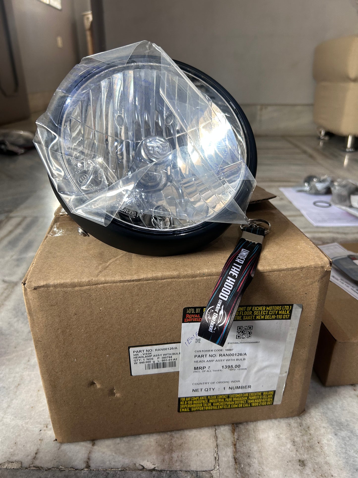 Royal Enfield RAN00126 / RAN00126/A – Headlamp Assembly with Bulb (Black Housing) for Hunter 350 BS6 (J-Series) – Genuine OEM Headlight