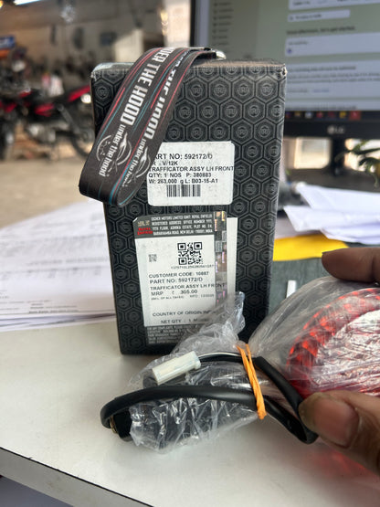 Royal Enfield Trafficator/Indicator Assembly (Front/Rear • LH/RH) for Classic 350 UCE, Classic 500 EFI & Bullet 350/500 UCE (Coupler Connector) – 592169 / 592170 / 592171 / 592172 (Choose Position)