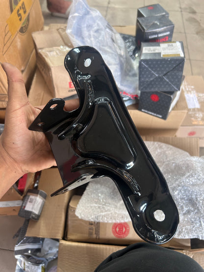 Royal Enfield 1100195/E – Seat Mounting Bracket (Black) for Classic 350 J SERIES BS6