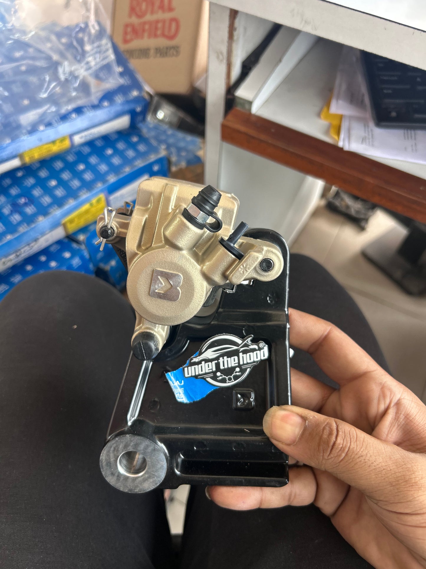 Bajaj Pulsar Rear Brake Caliper Assembly (Non-ABS) – DK151083 | OEM for 150 Twin Disc, 200NS, AS200, RS200