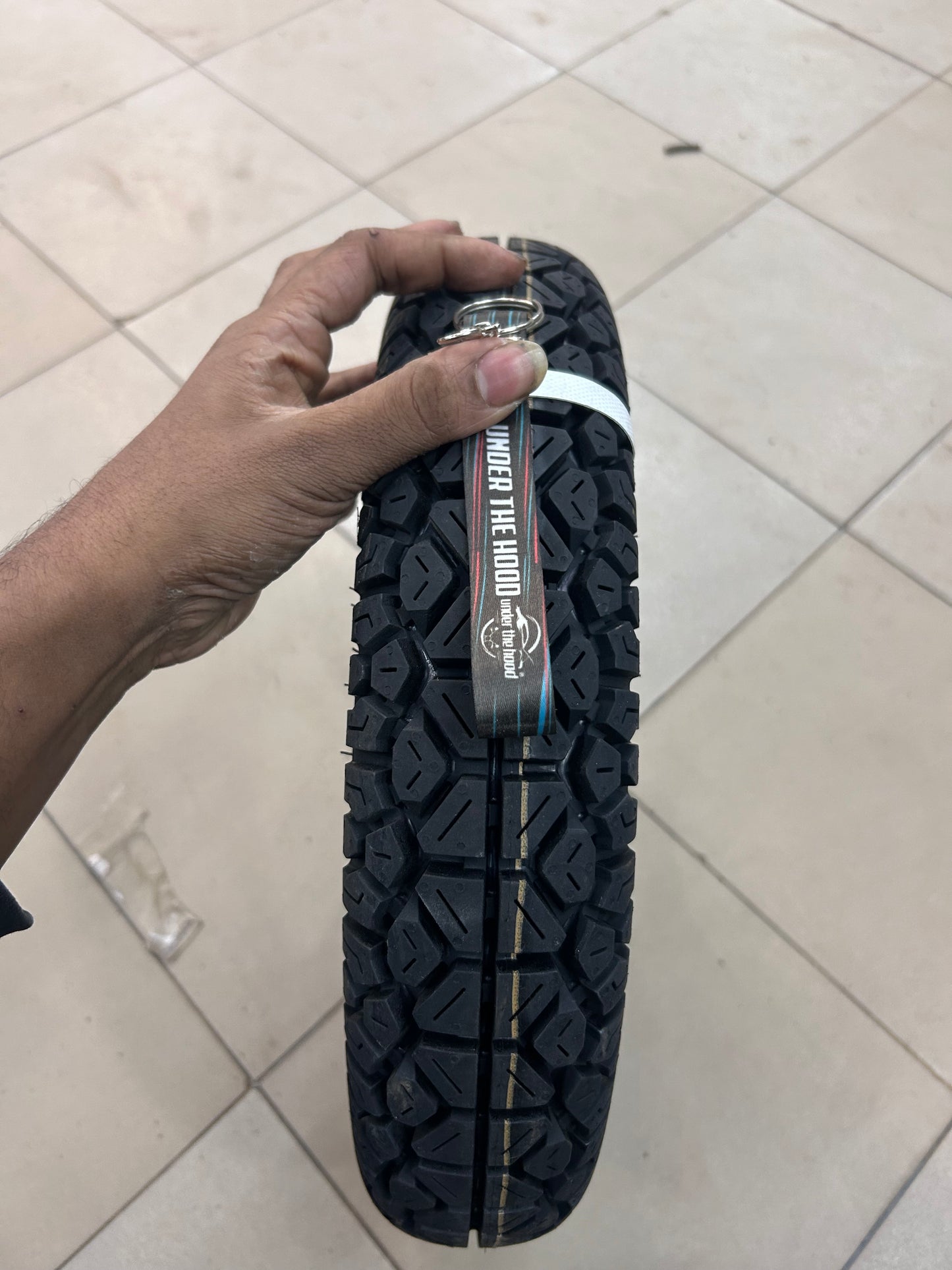 CEAT Milaze 90/100-10 53J Tubeless Scooter Tyre – Front/Rear – Activa / Jupiter / Dio / Access