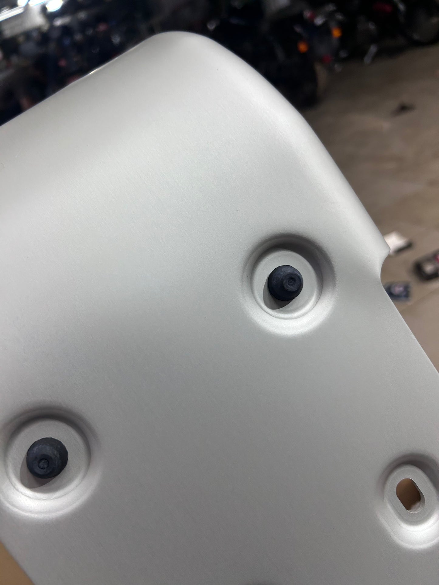 Royal Enfield 1990739 – Silver Sump Guard | Genuine OEM Engine Protection for Classic 350/500, Bullet 350/500, Electra