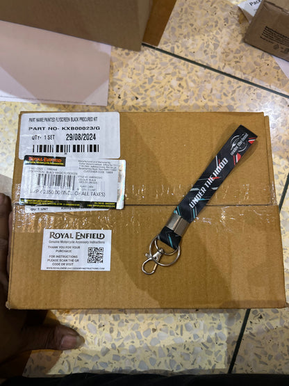 Royal Enfield Black Magic Flyscreen 1990468 — OEM Windshield for Interceptor & Continental GT 650