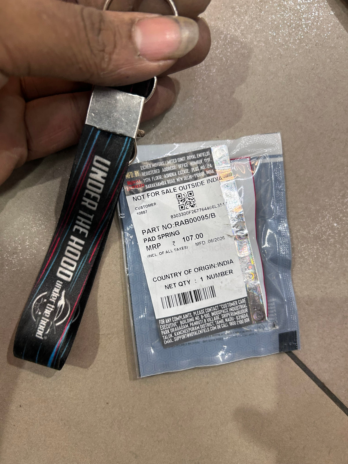 Royal Enfield RAB00095/B – OEM Front Brake Caliper Pad Spring for Classic 350 Reborn, Meteor 350 & Bullet 350 (J-Series)