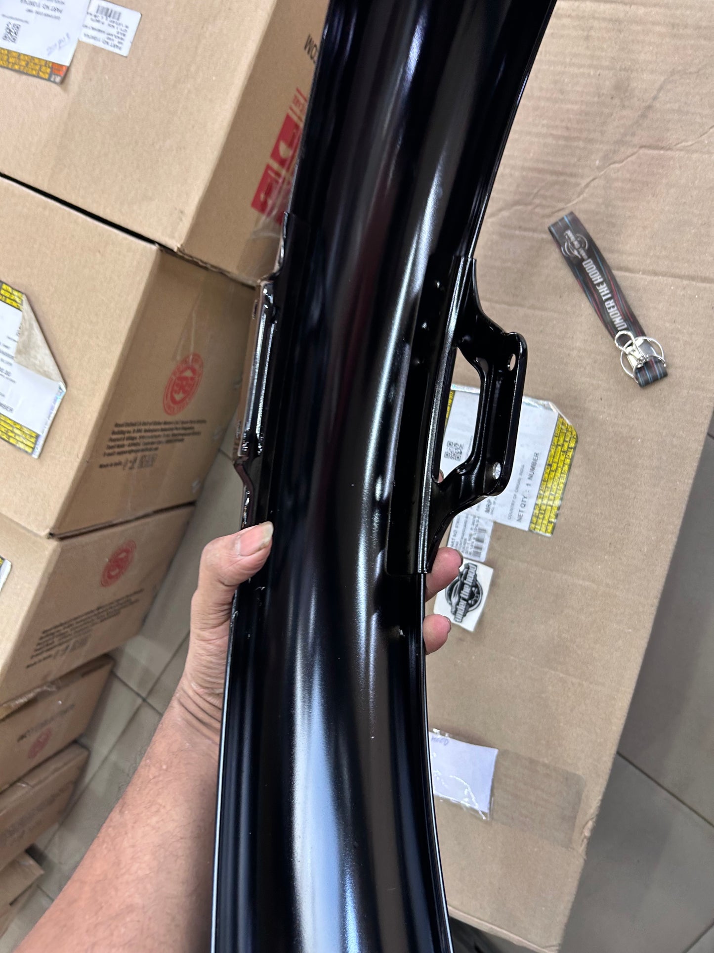 879007 – Front Mudguard Assembly, “Flicker” (NT51/VT31 Finish) for Thunderbird 350 (NTB), Thunderbird 500 (NTB) & Thunderbird X 350/500 (BS3–BS4/ABS) – Genuine Royal Enfield