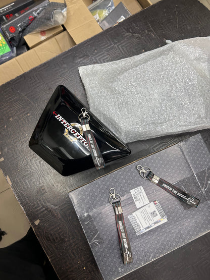 Royal Enfield 1030067/C – Interceptor 650 LH Side Panel Assembly (OEM Left Side Cover)
