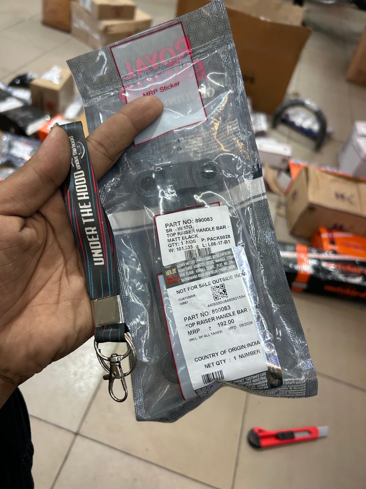 Royal Enfield Himalayan 411 & Scram 411 Genuine Top Handlebar Raiser Clamp Matt Black | 890083