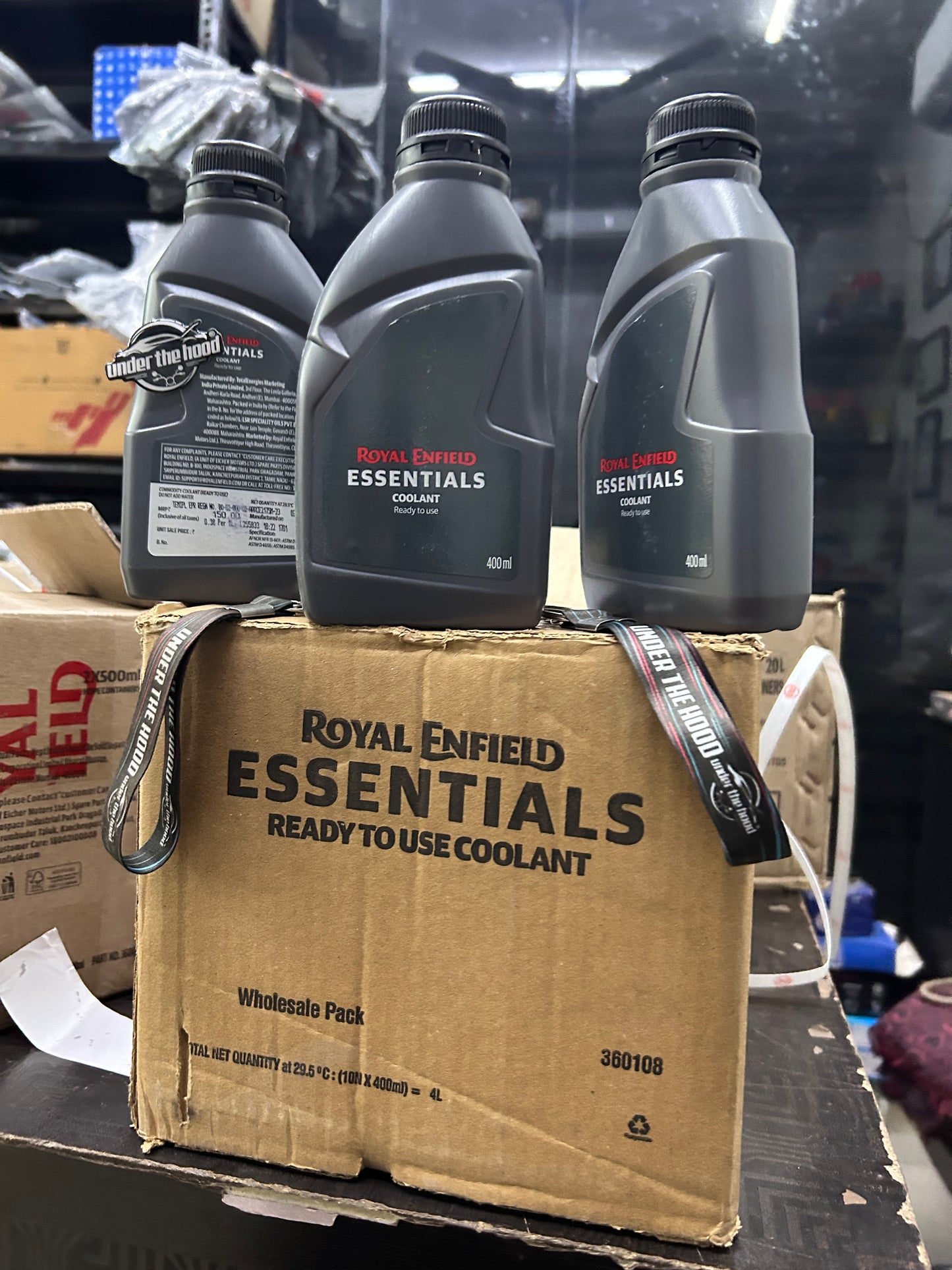 Genuine Royal Enfield Coolant Ready To Use – 400ml Bottle – Sherpa 452 Engine – Himalayan 450 / Guerrilla 450 (Part No. 360108)