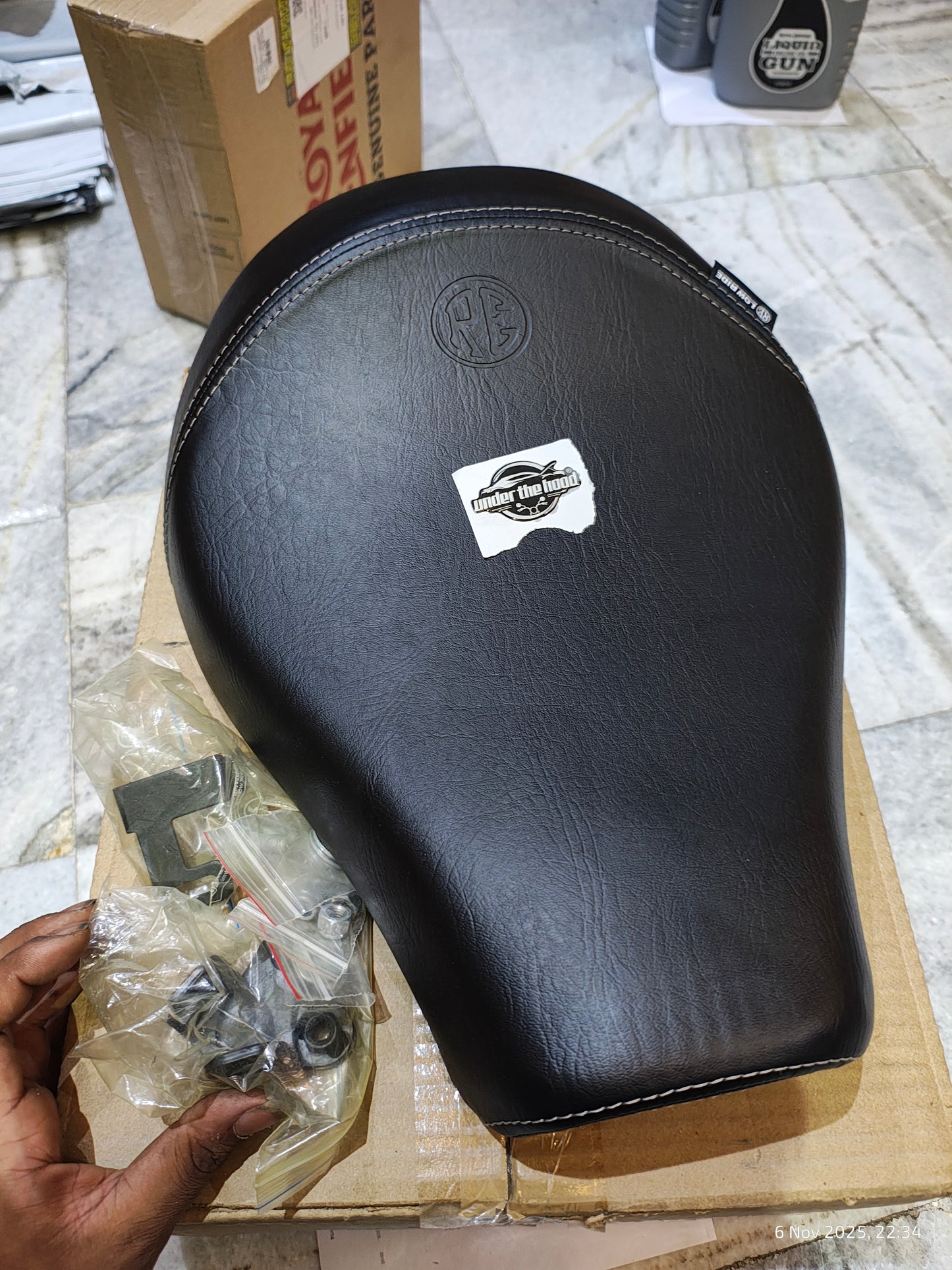 Royal Enfield 1990703 Black Low Ride Rider Seat — OEM Low Profile Seat for Classic UCE