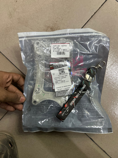 148279/A – Fork Brace, Silver (Front Mudguard/Fork Stay) for Royal Enfield Interceptor 650 & Continental GT 650 – Genuine OEM