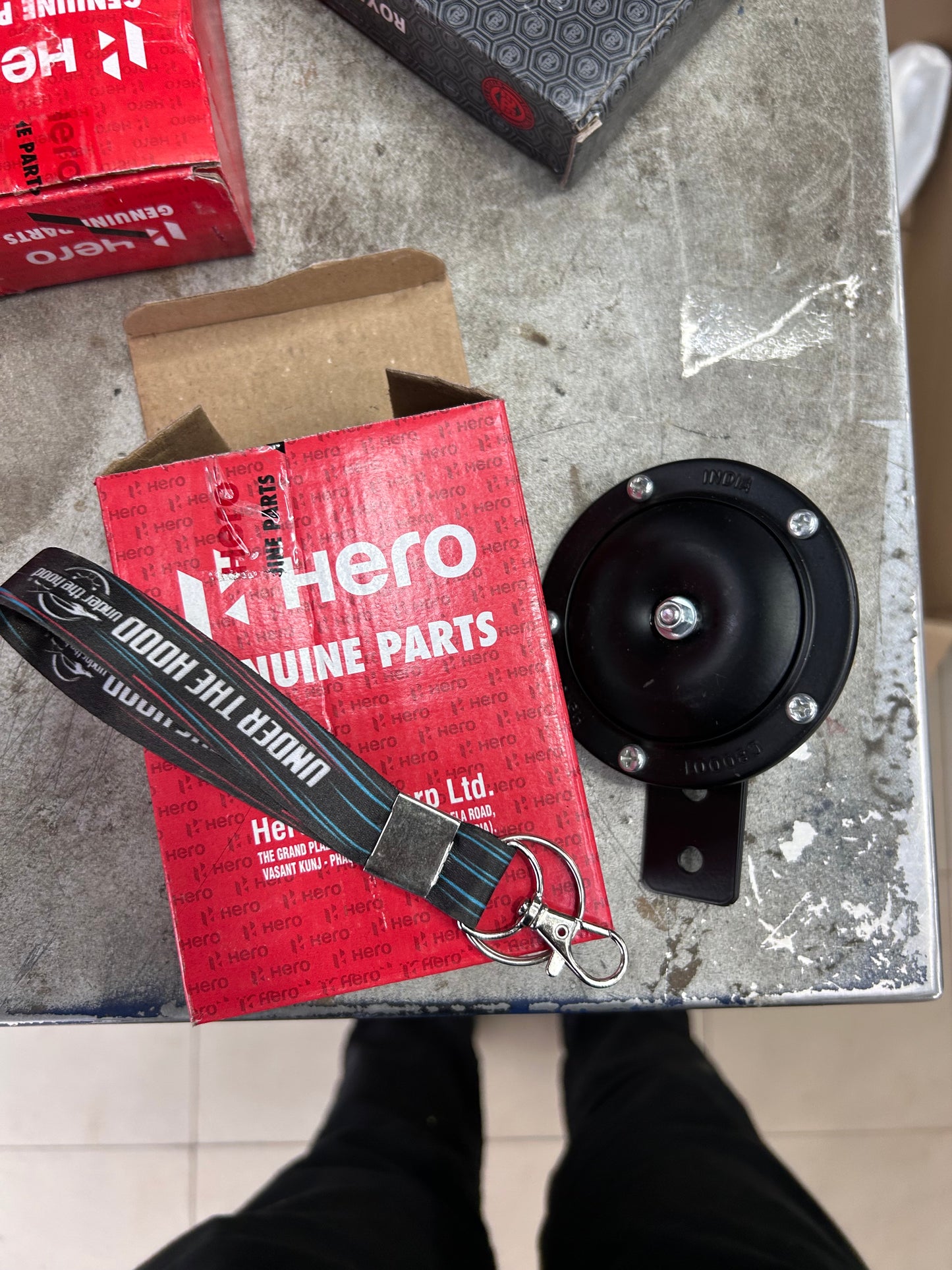 Hero Genuine Horn Complete High 38110KCC900S for Passion Plus / Ambition 135 / Xtreme (CBZ)