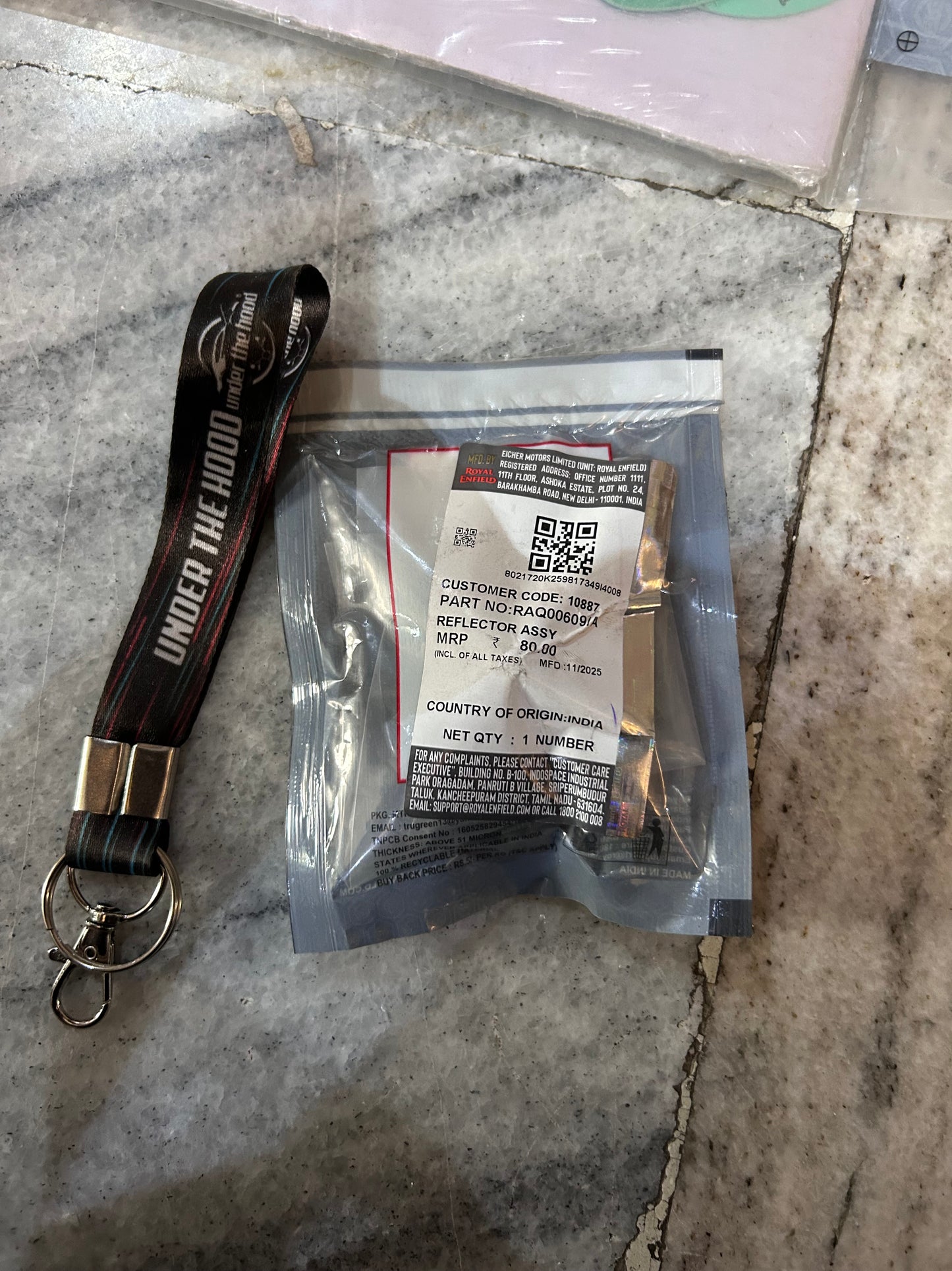 Royal Enfield RAQ00609/A – Reflector Assembly | OEM for Hunter 350 Himalayan 450 GUERRILLA 450