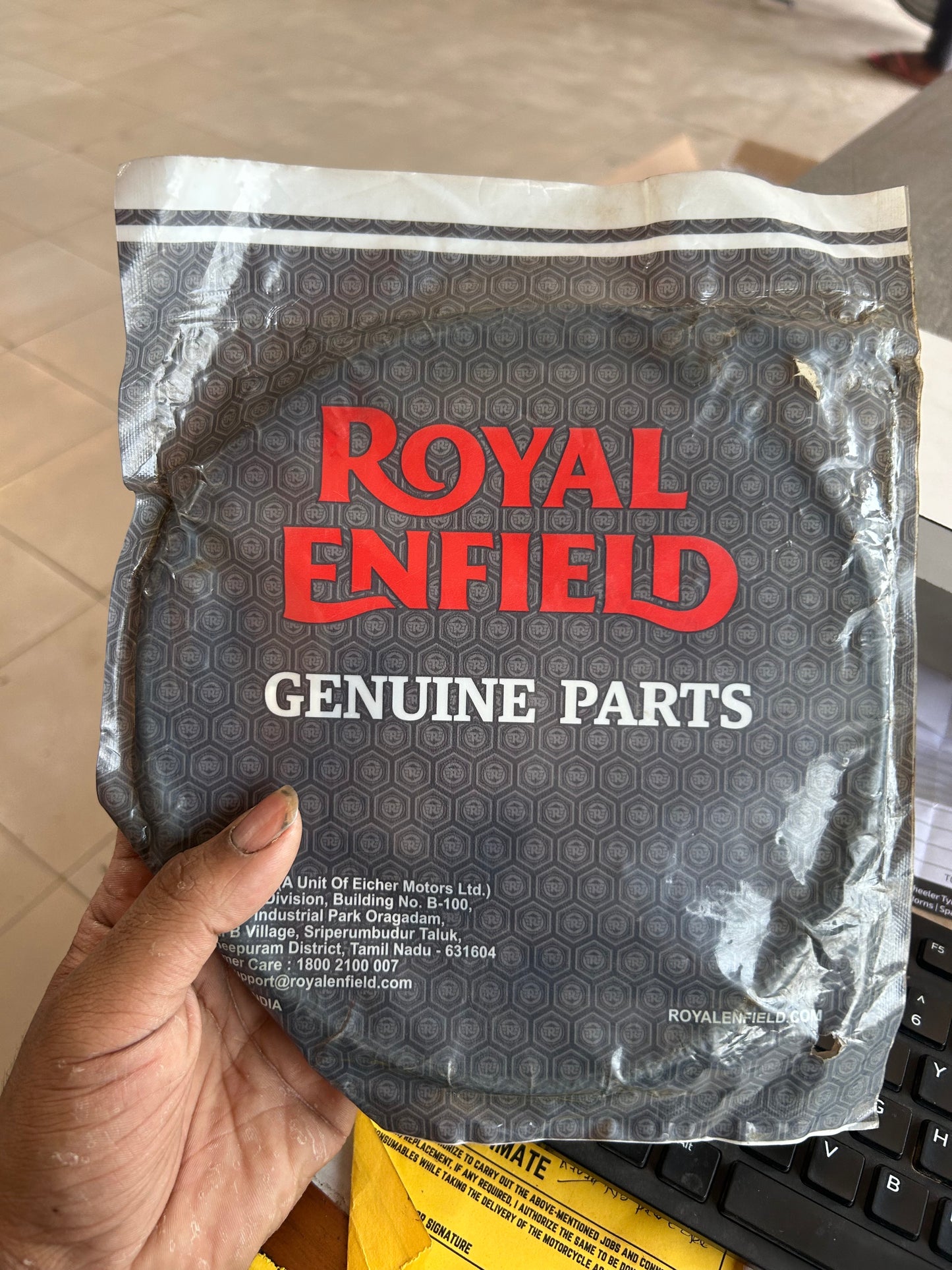Royal Enfield 590826/C – Genuine Speedometer Cable Complete for Bullet 350/500, Classic 350/500, and Electra Models